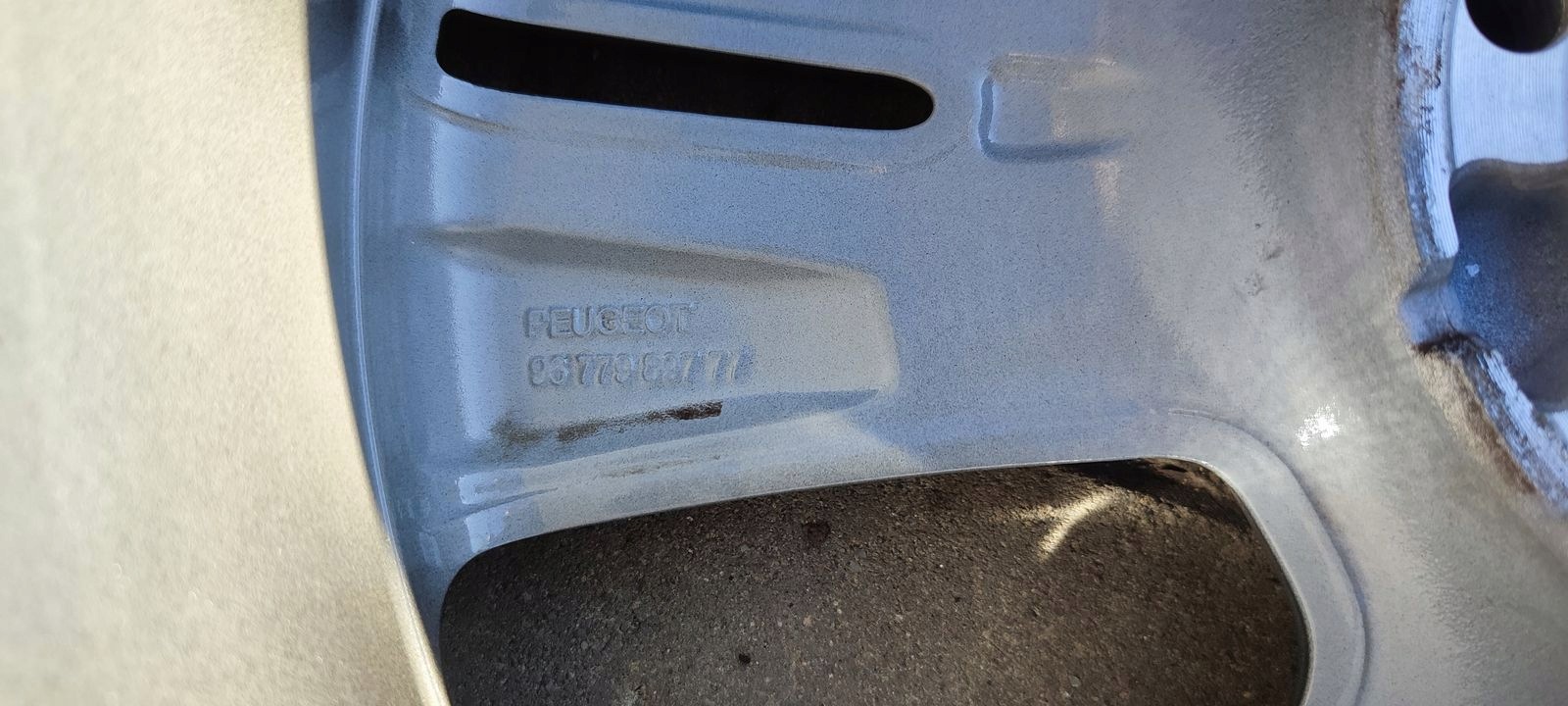 felni alu alufelge Peugeot 5x108 7,5Jx17H2 ET44