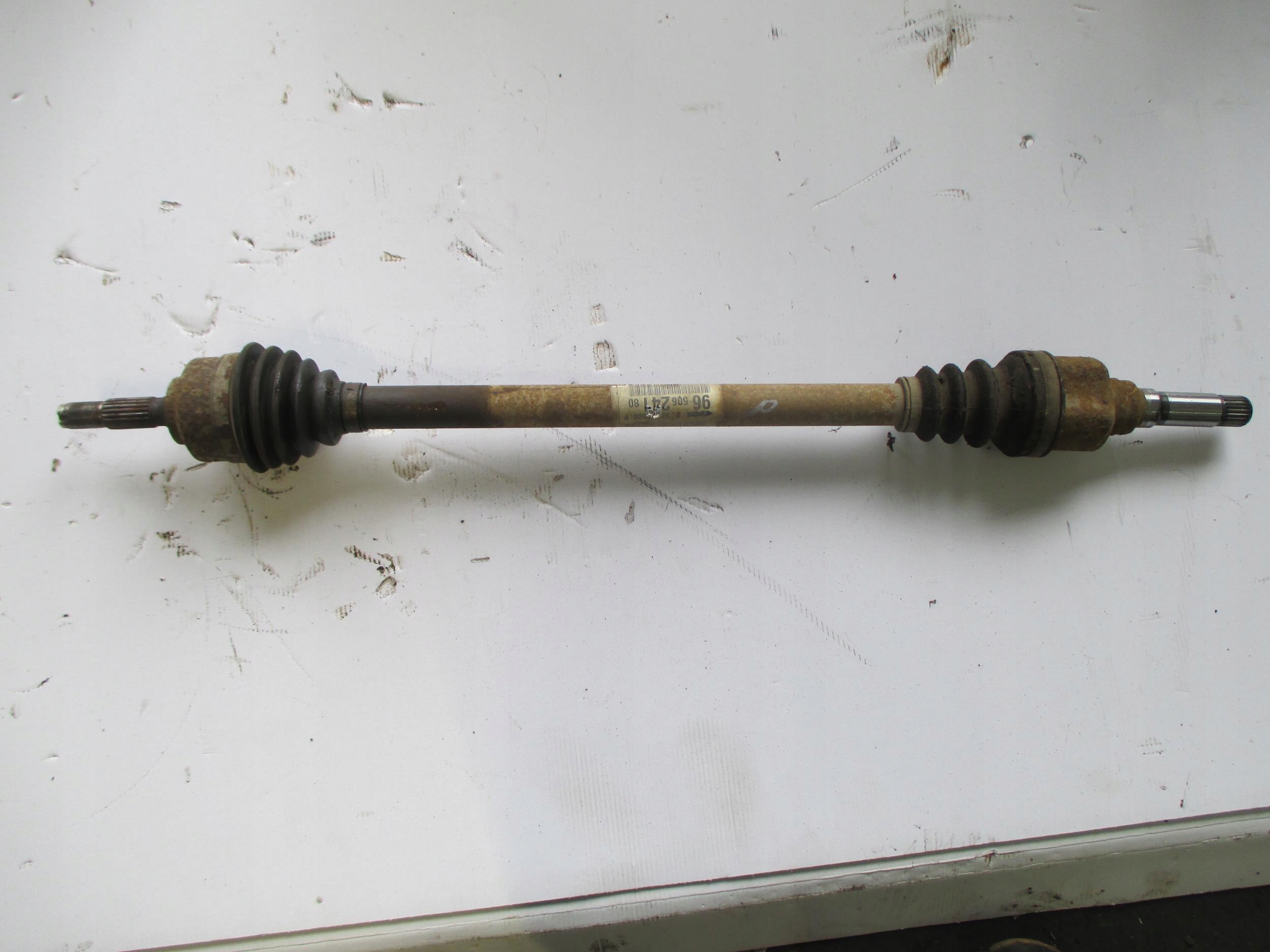 CITROEN C2 1.4 HDI 03-09 PÓŁOŚ PRAWA 9650624180