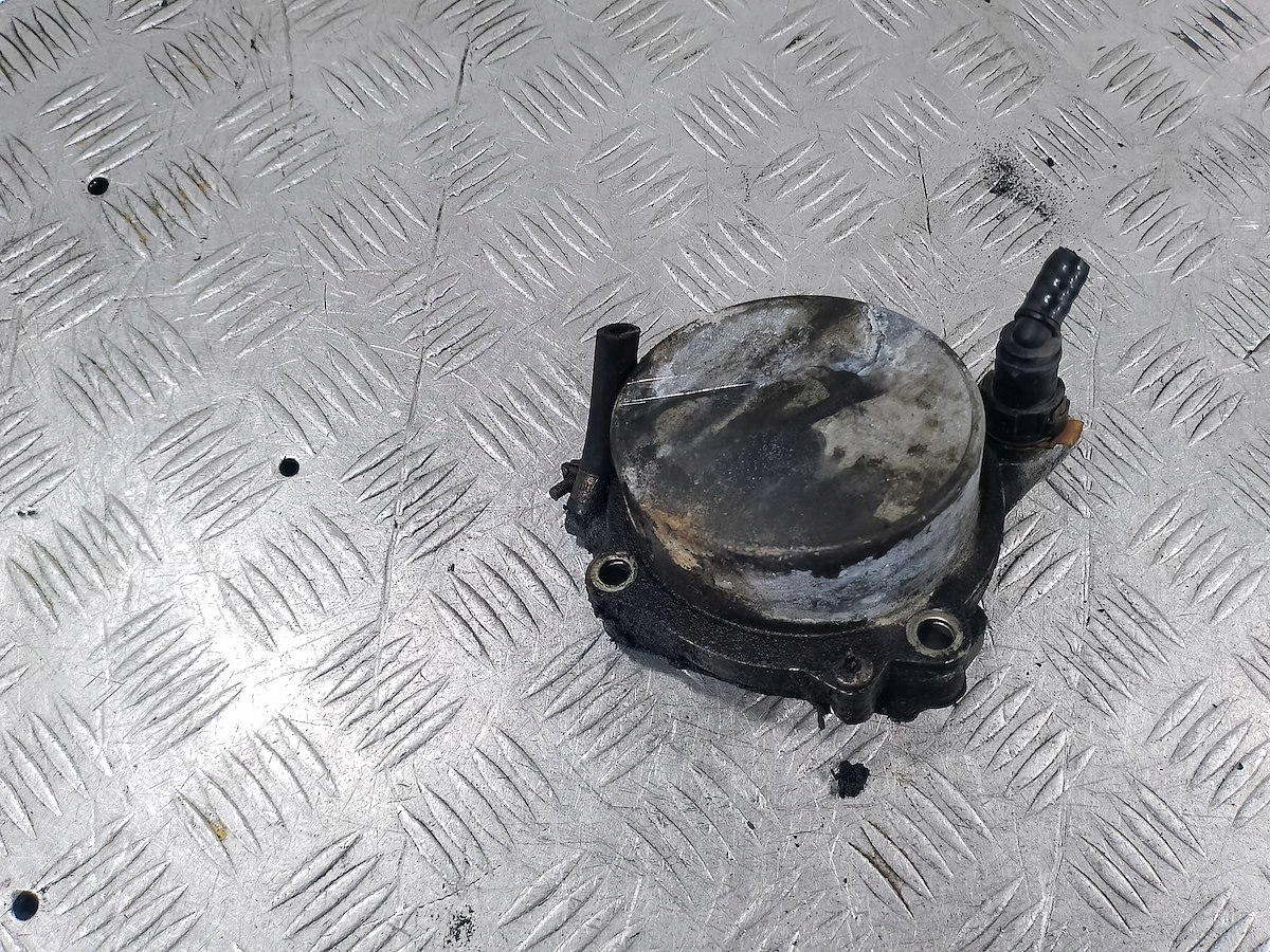 насос вакум opel Astra H 1.9