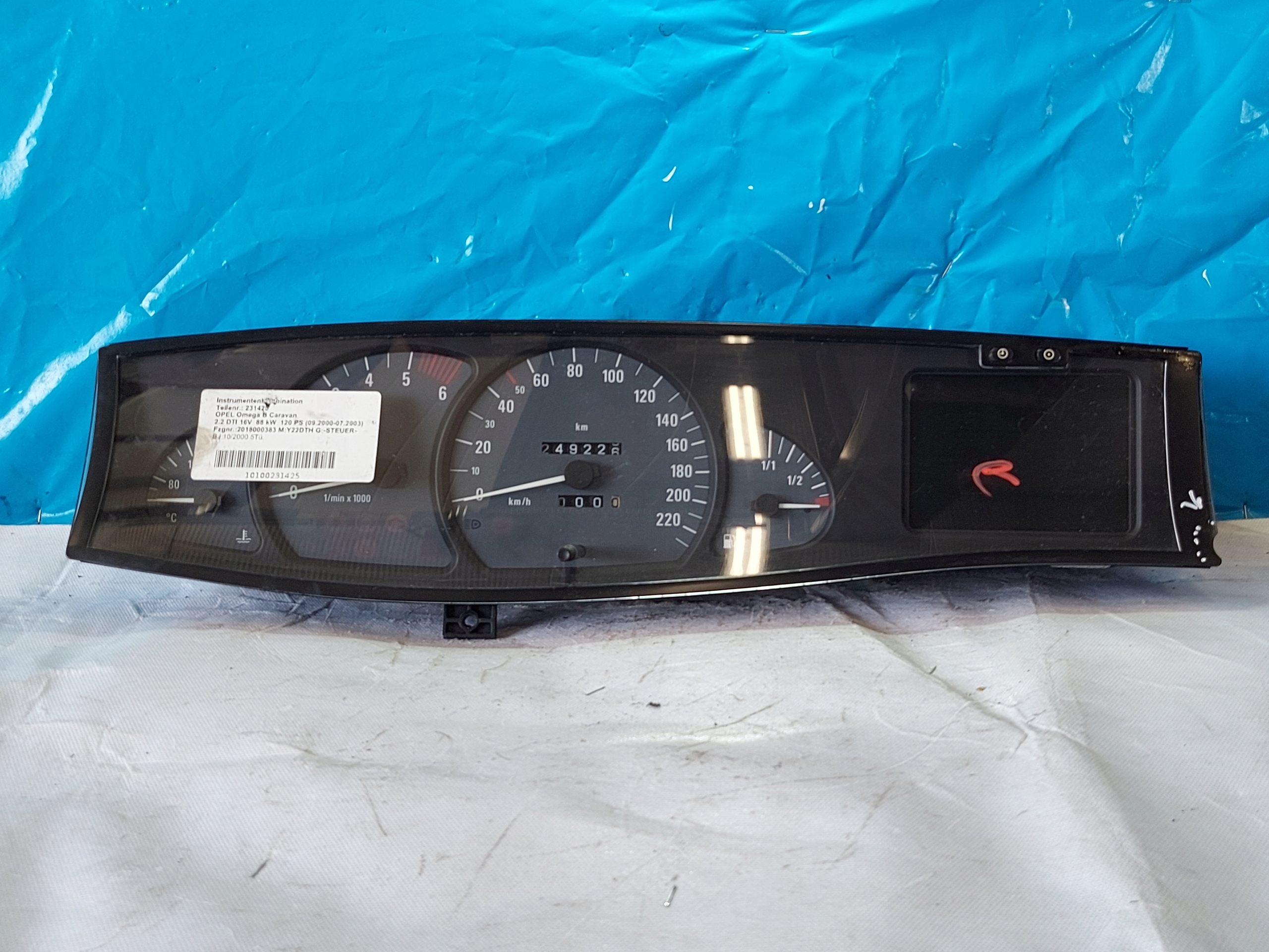 dials clock OPEL OMEGA B 2.2 DTI 09228420AT