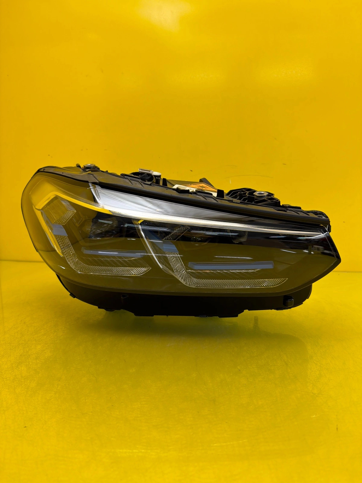 light right BMW X3 G01 Lift Laser 5A29218-09