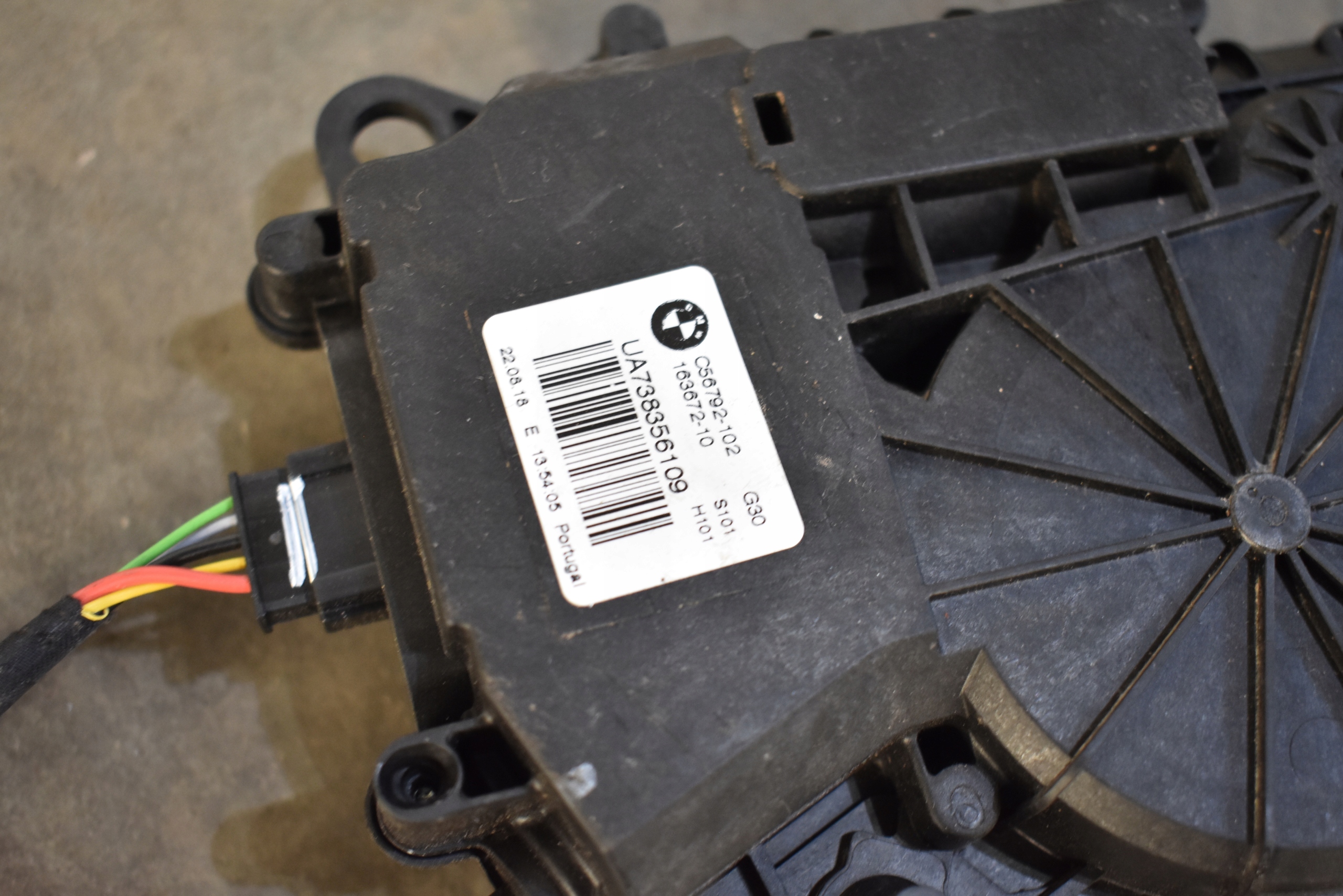IDEALNY lock DOCIAG bonnet boot BMW G01 G02 1