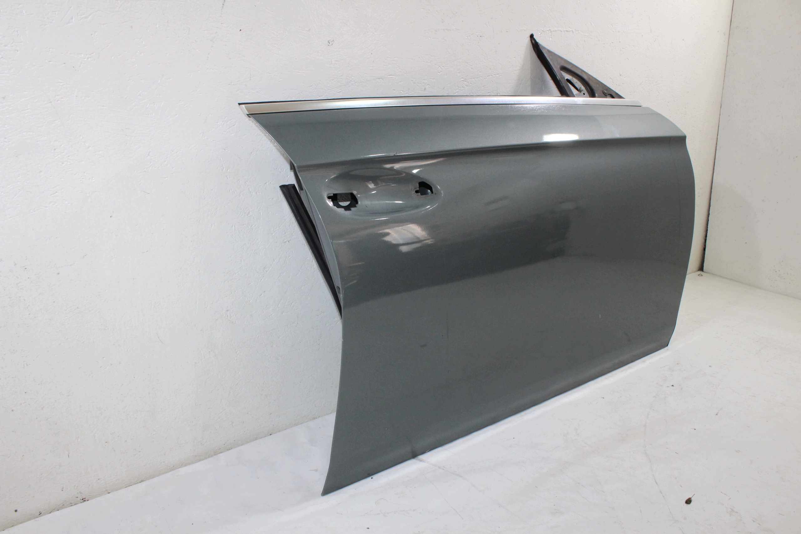 Mercedes CLS W219 door right front front
