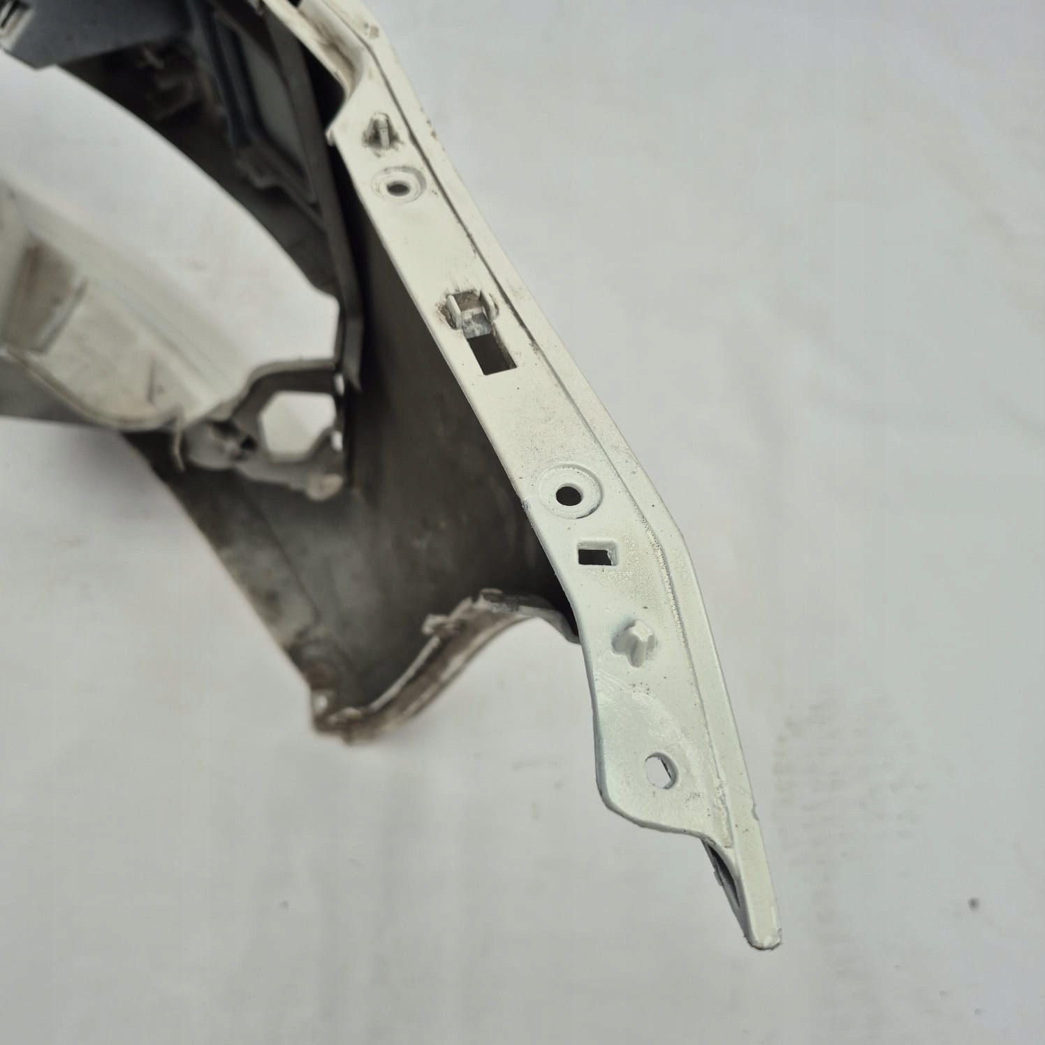 SKODA OCTAVIA III LIFT 16- bumper front front 4XPDC SPR 5E0807221N