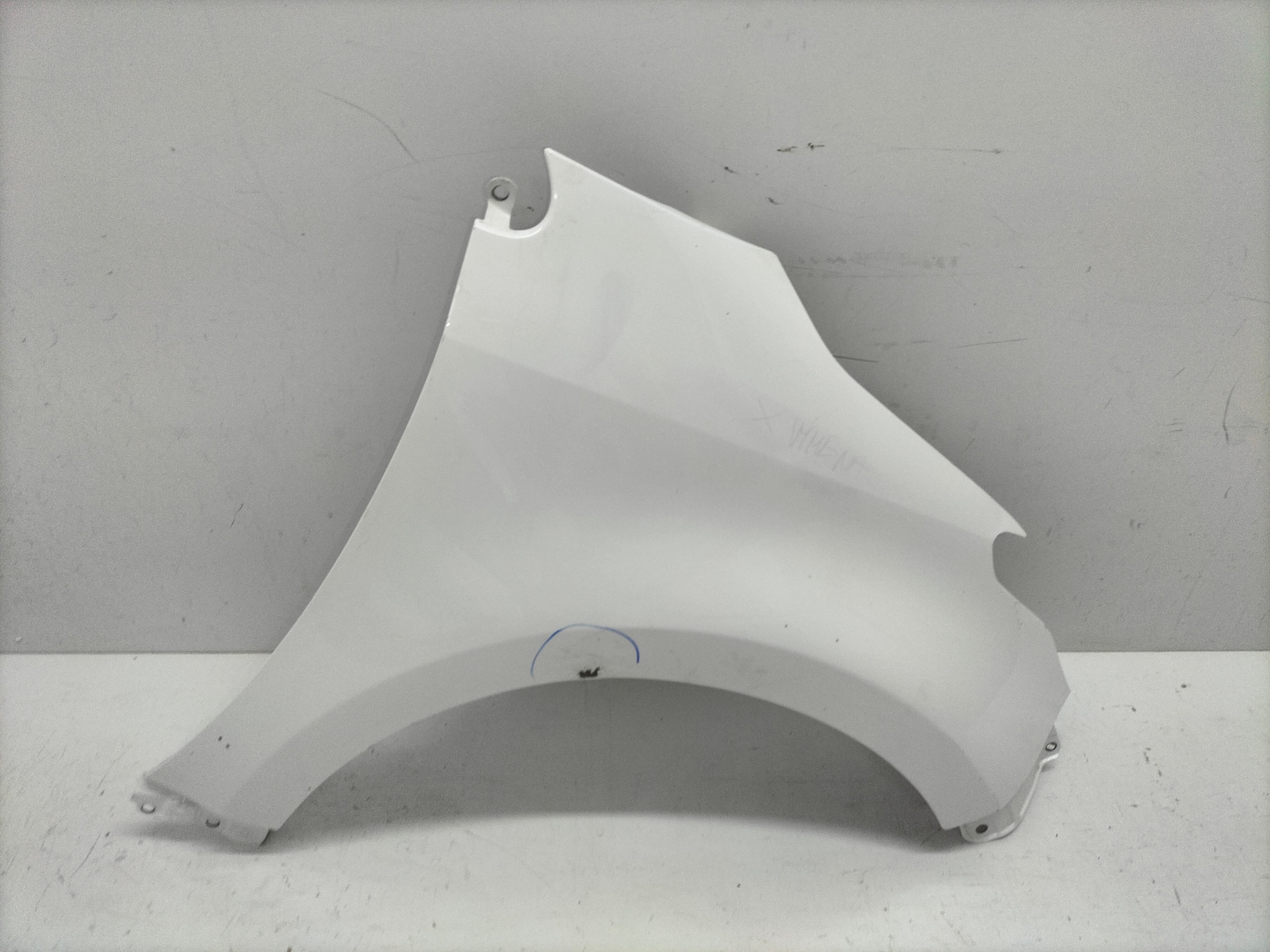 fender front front right TOYOTA YARIS 4 IV 20