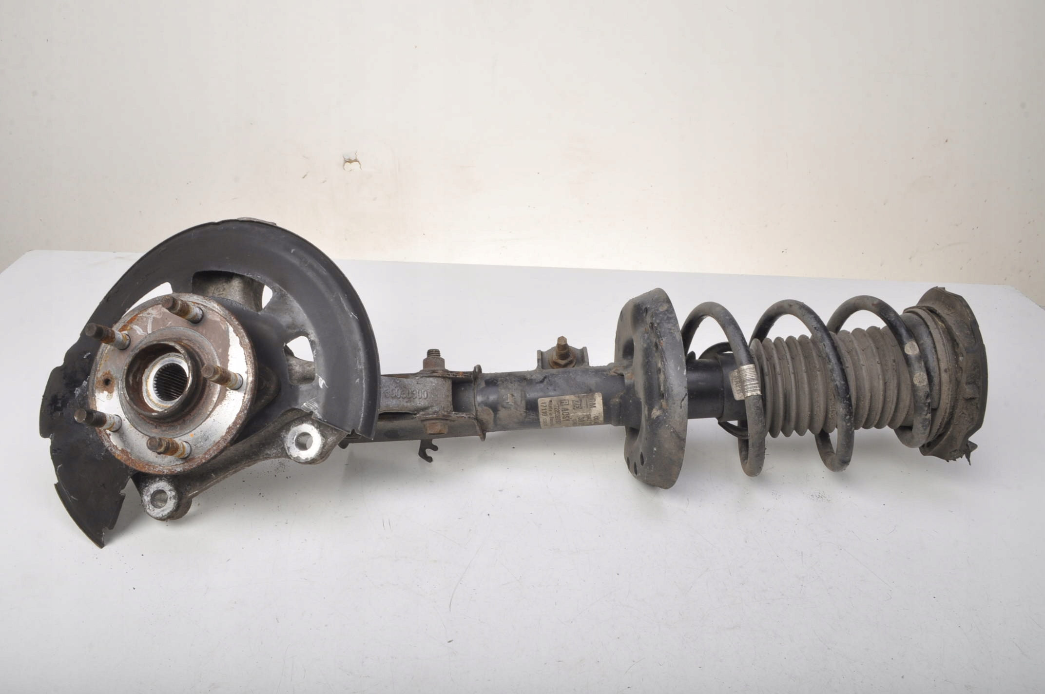 opel ASTRA K правый передний 39039574