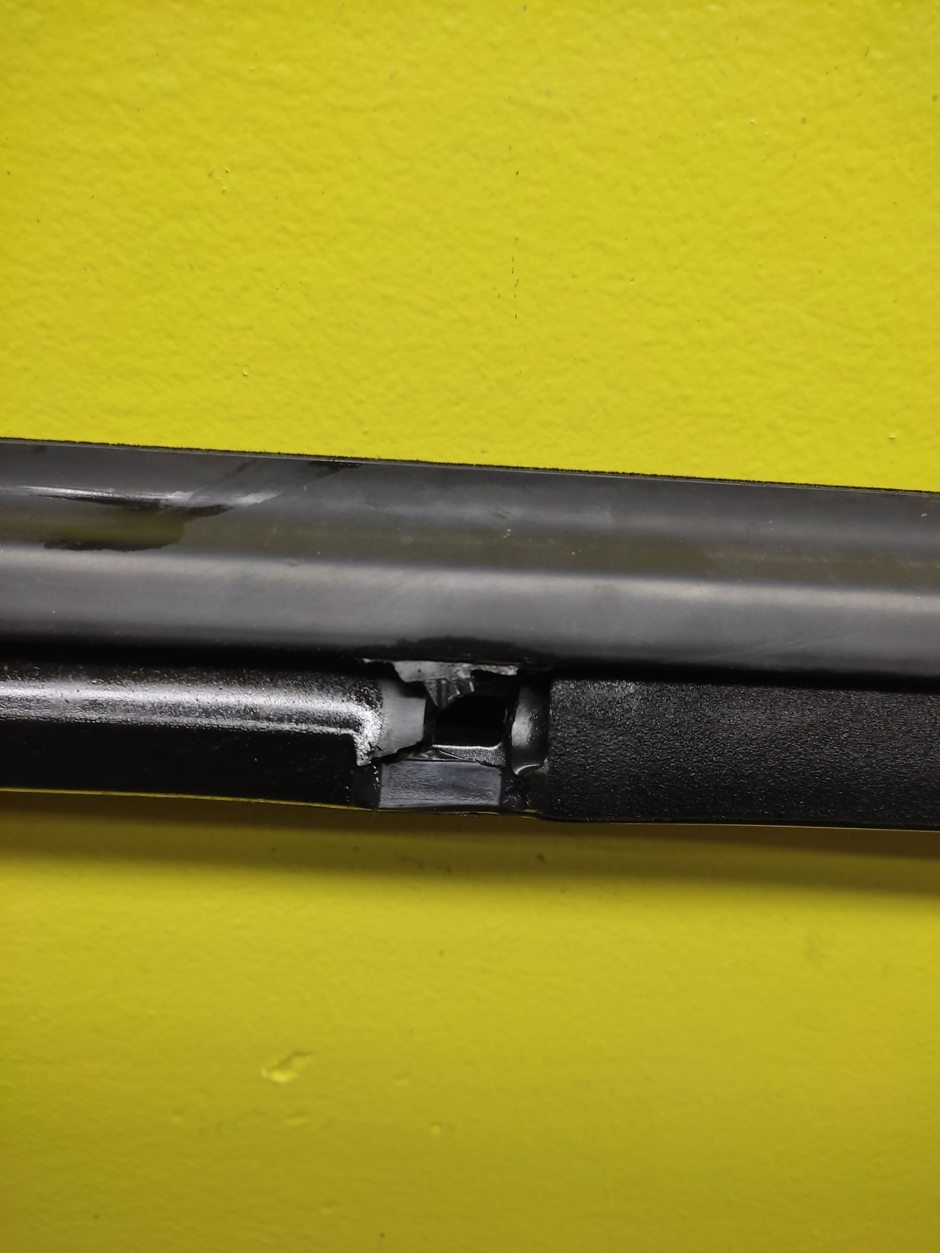 VW TOURAN door right rear part LAKIER LD7X