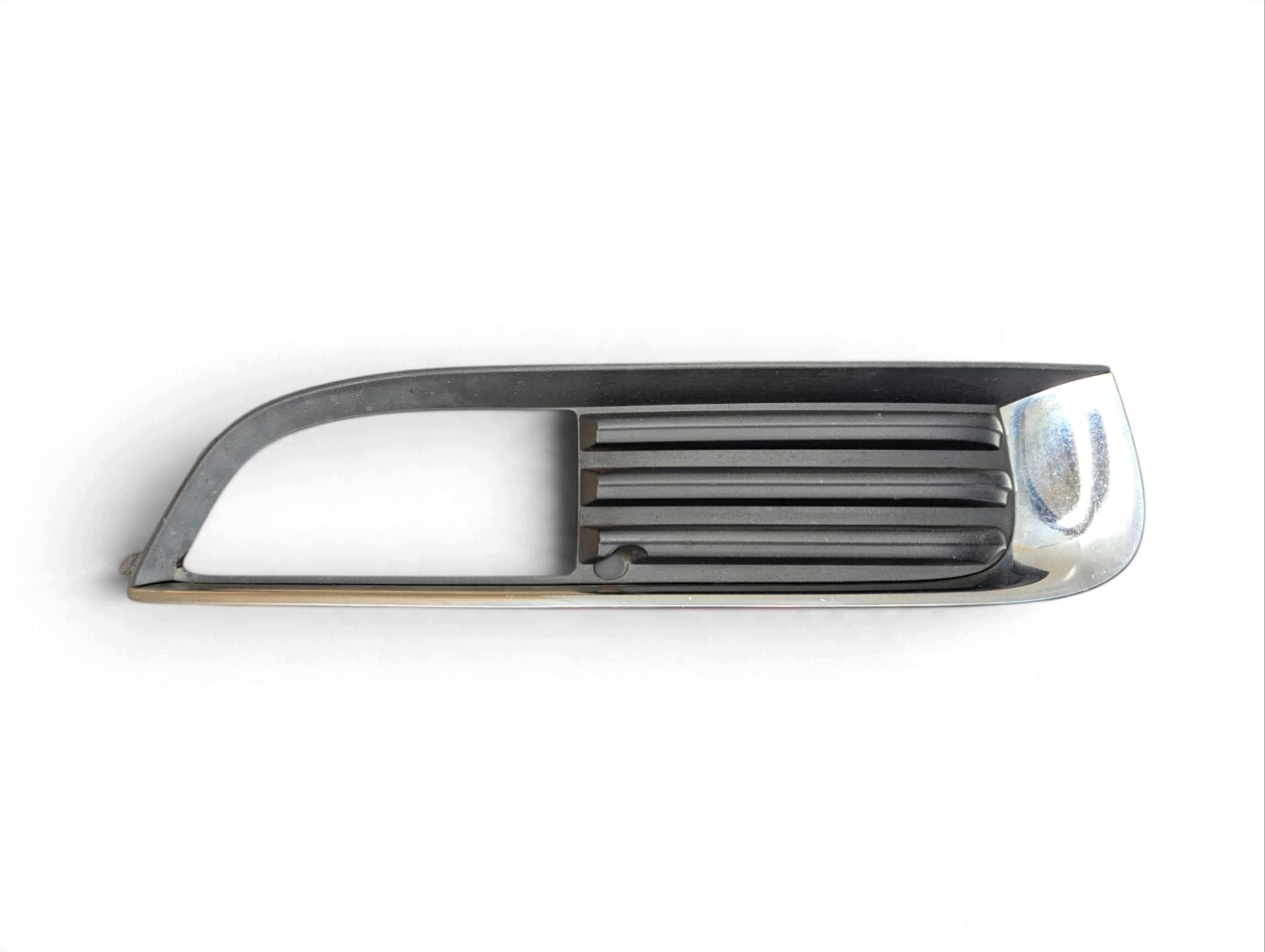 side grid of a bumper right side Opel Insignia A 2012 13238371