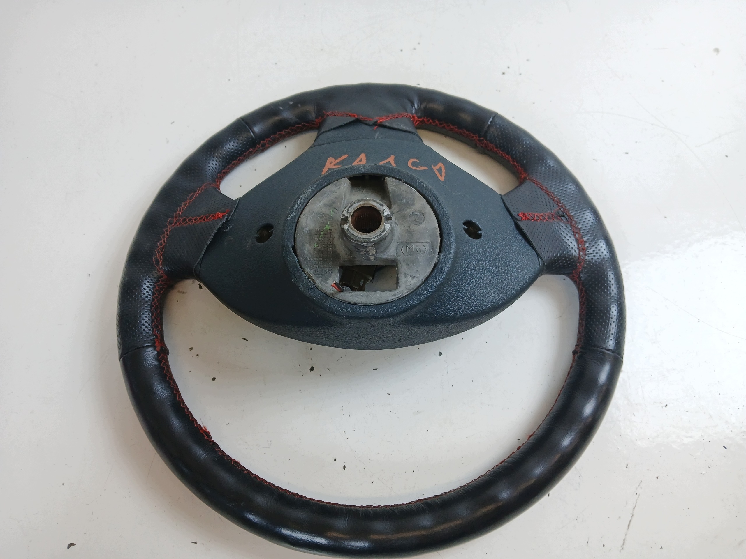 RENAULT KANGOO und lenkrad SKORZANA Leder