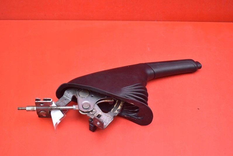 DŹWIGNIA HAMULCA RĘCZNY FIAT GRANDE PUNTO 06R