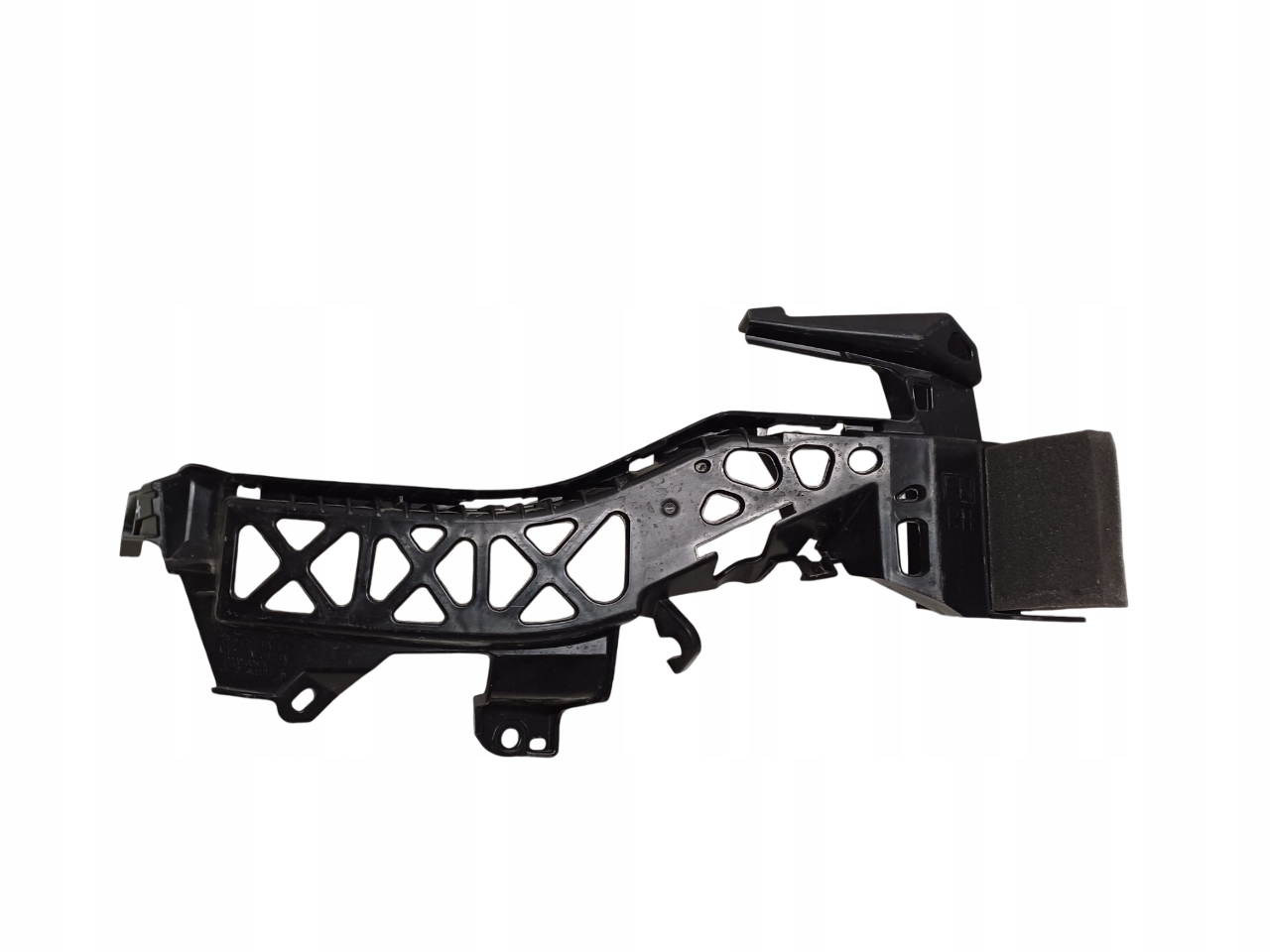 SUBARU IMPREZA 6 VI 23- ŚLIZG MOCOWANIE PRAWY PRZÓD 57707FN000