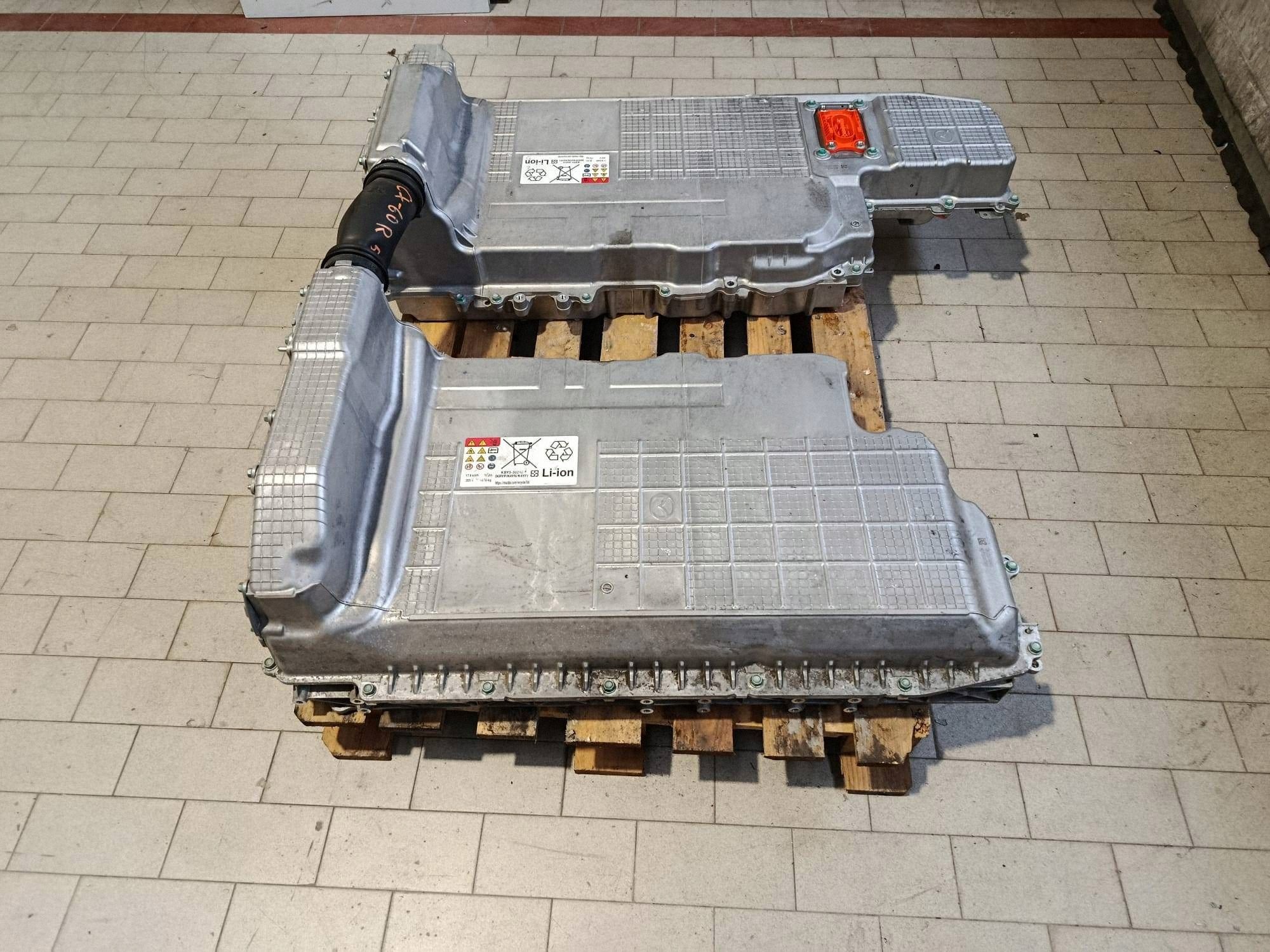Bateria trakcyjna HEV/EV Mazda CX-60 KBY330210 nr R.