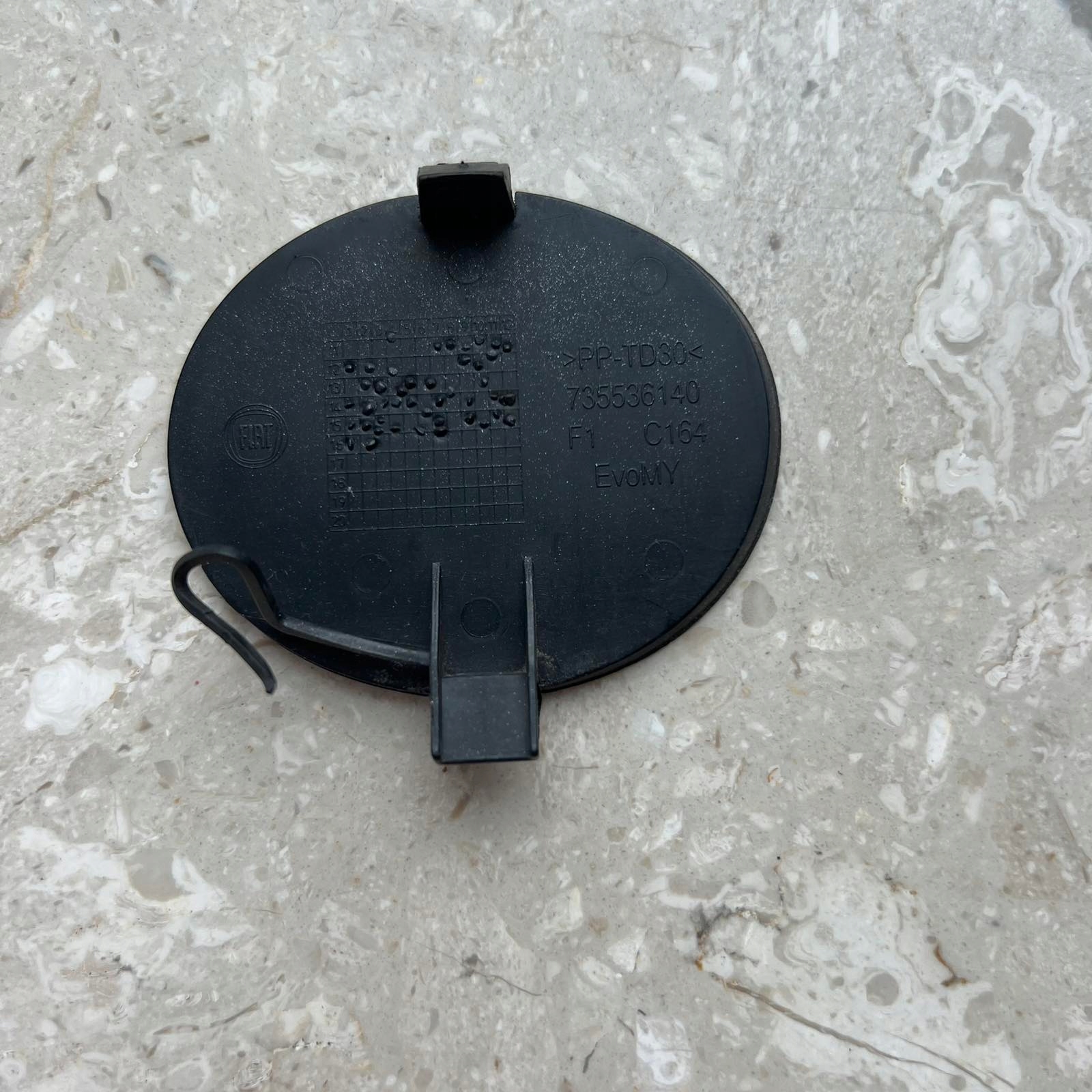FIAT PUNTO EVO 12-18 towing hook cap front 735536140