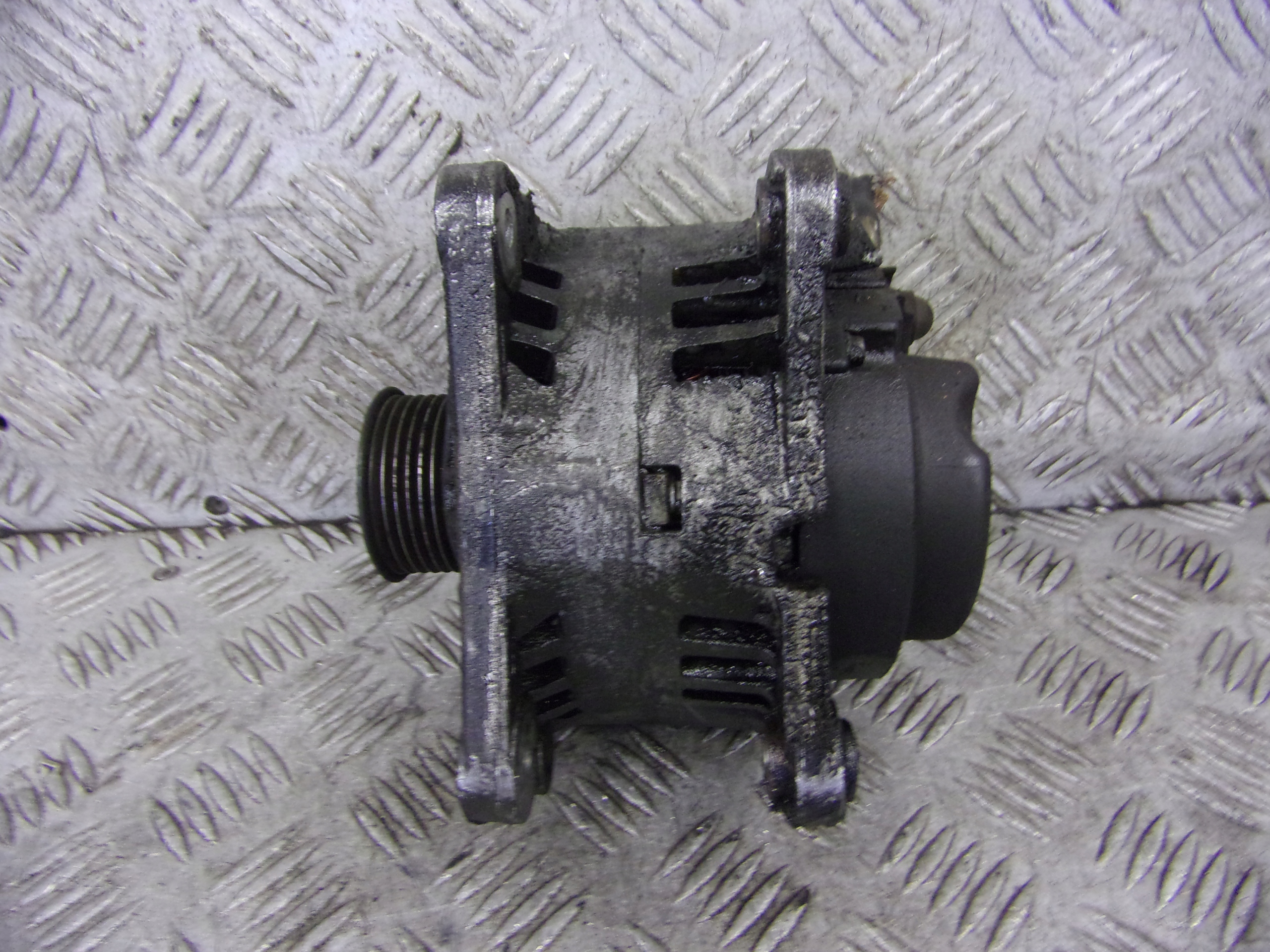 ALTERNATOR VOLKSWAGEN POLO 4 1.2B