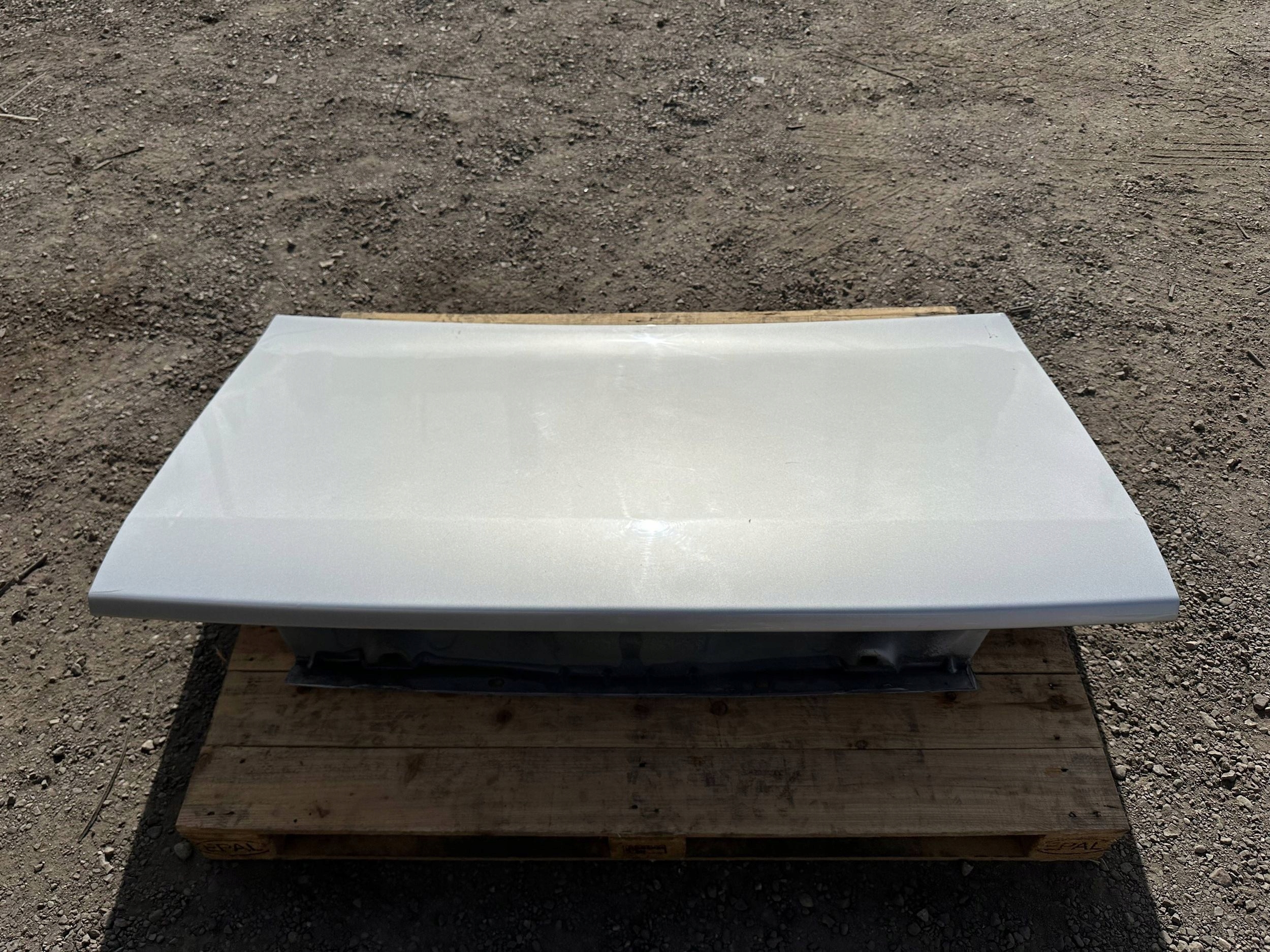 trunk door boot Dodge Challenger 2015+