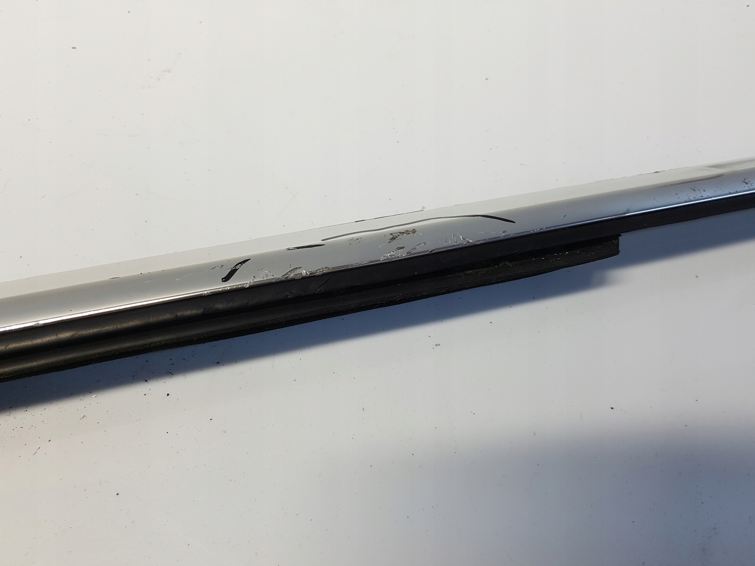 MERCEDES W205 moulding door dust left front