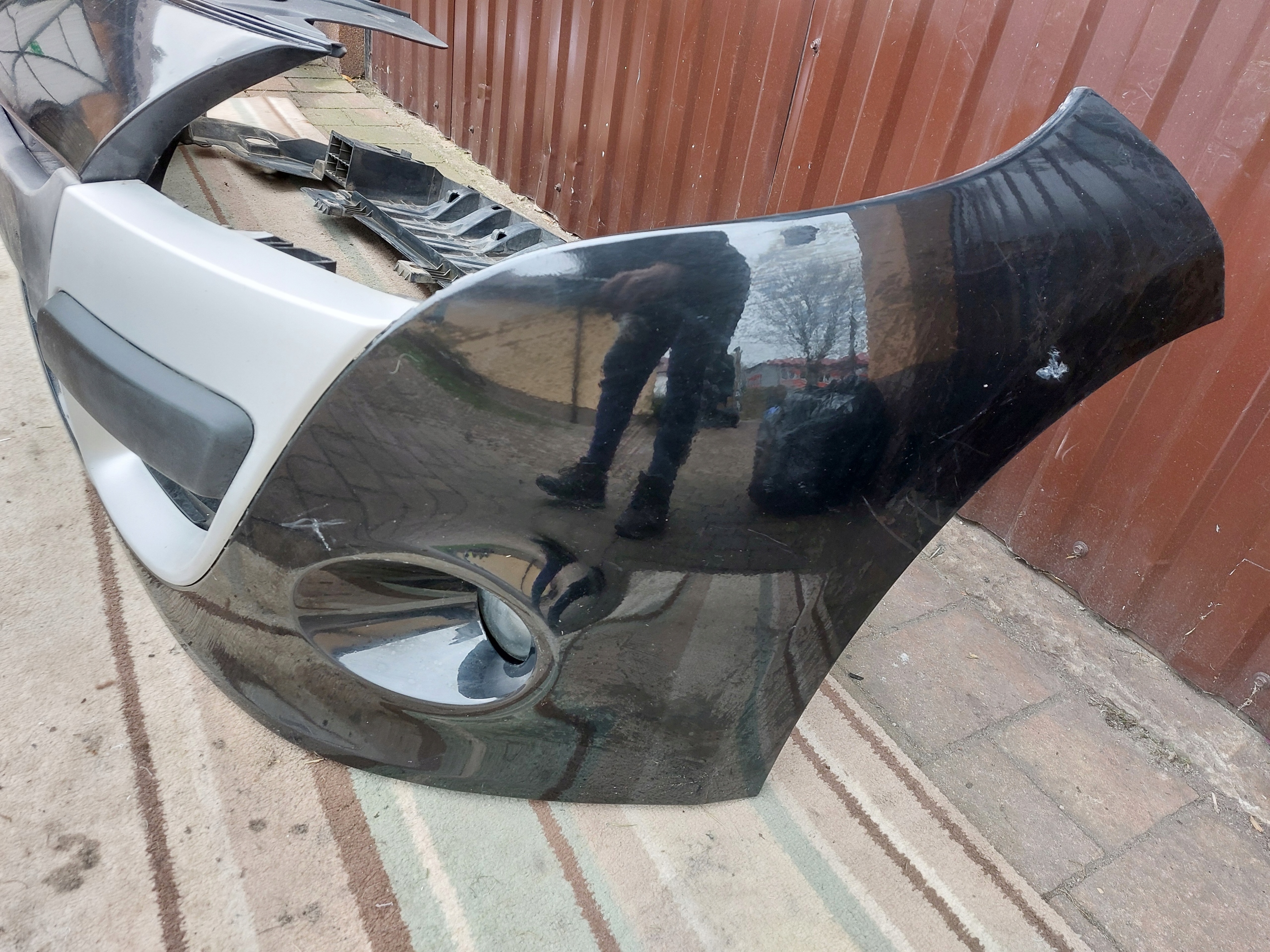 bumper front RENAULT MEGANE III COUPE black