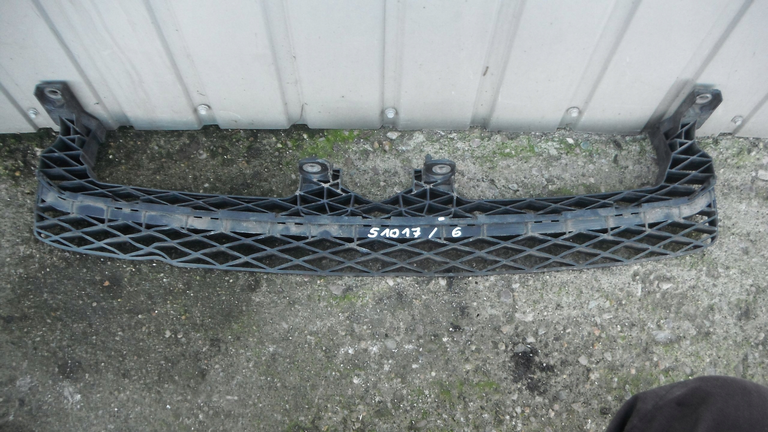 3AA807571 - VW PASSAT B7 промінь посилення переднього бампера