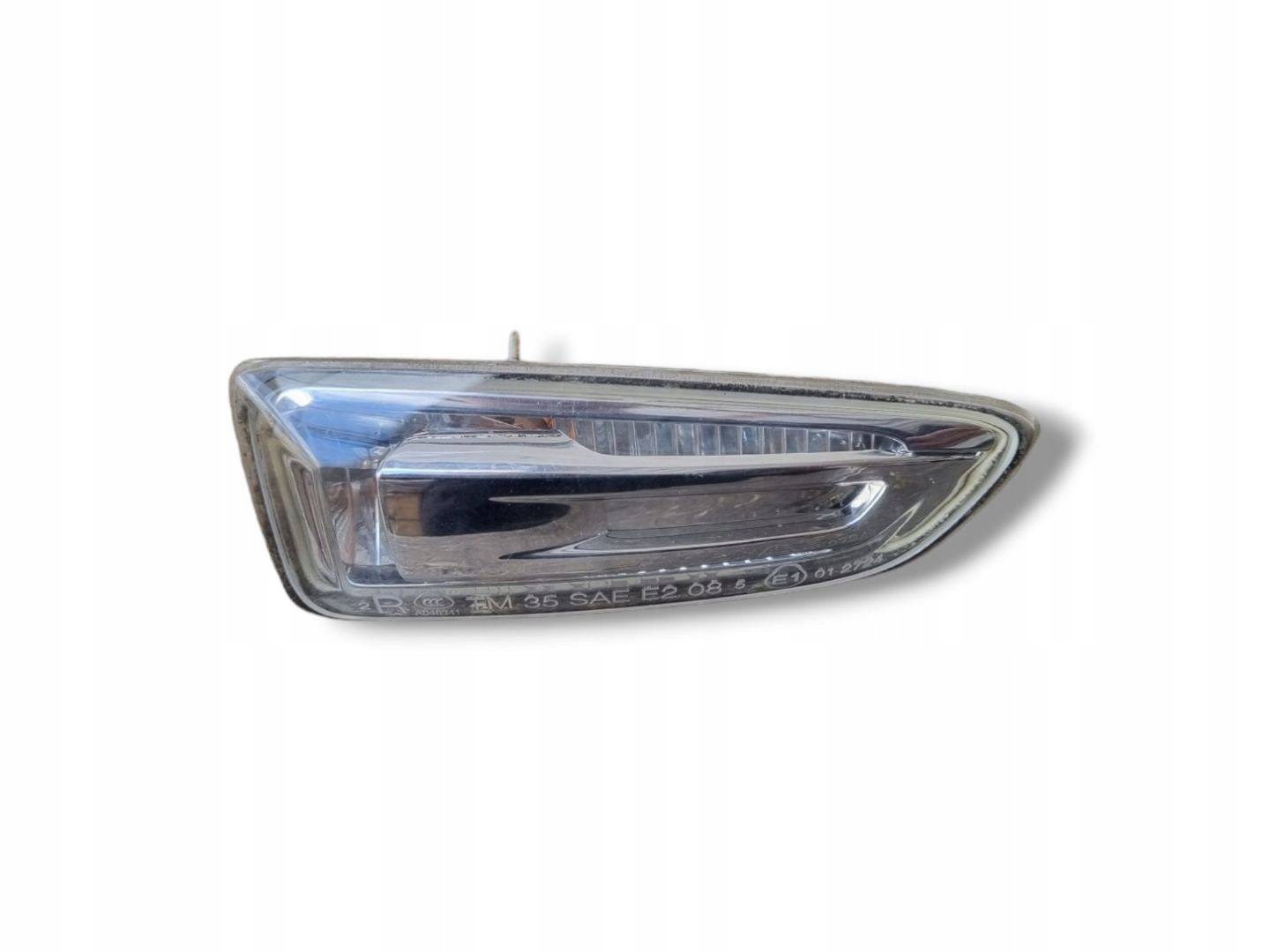 Indicateur de direction Aile Avant Droit Bouche buse Opel Astra J 2011 13273104