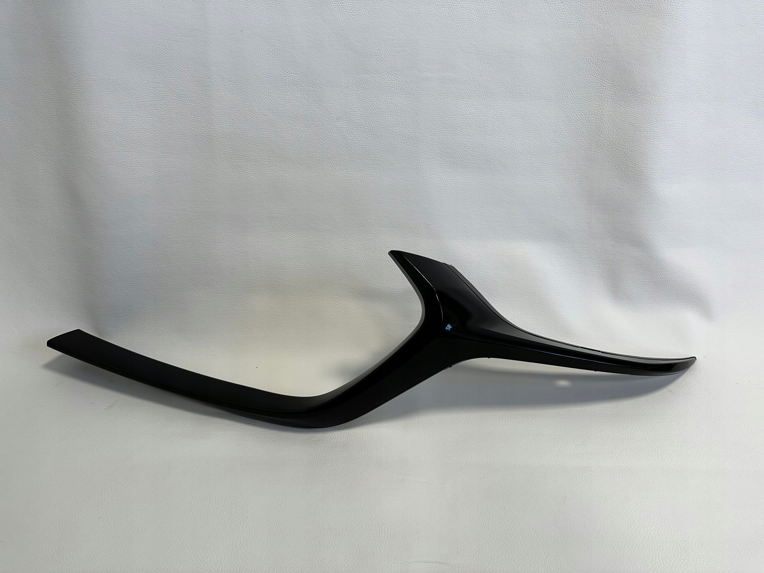 Mazda III 3 moulding grille left BCKP-50051