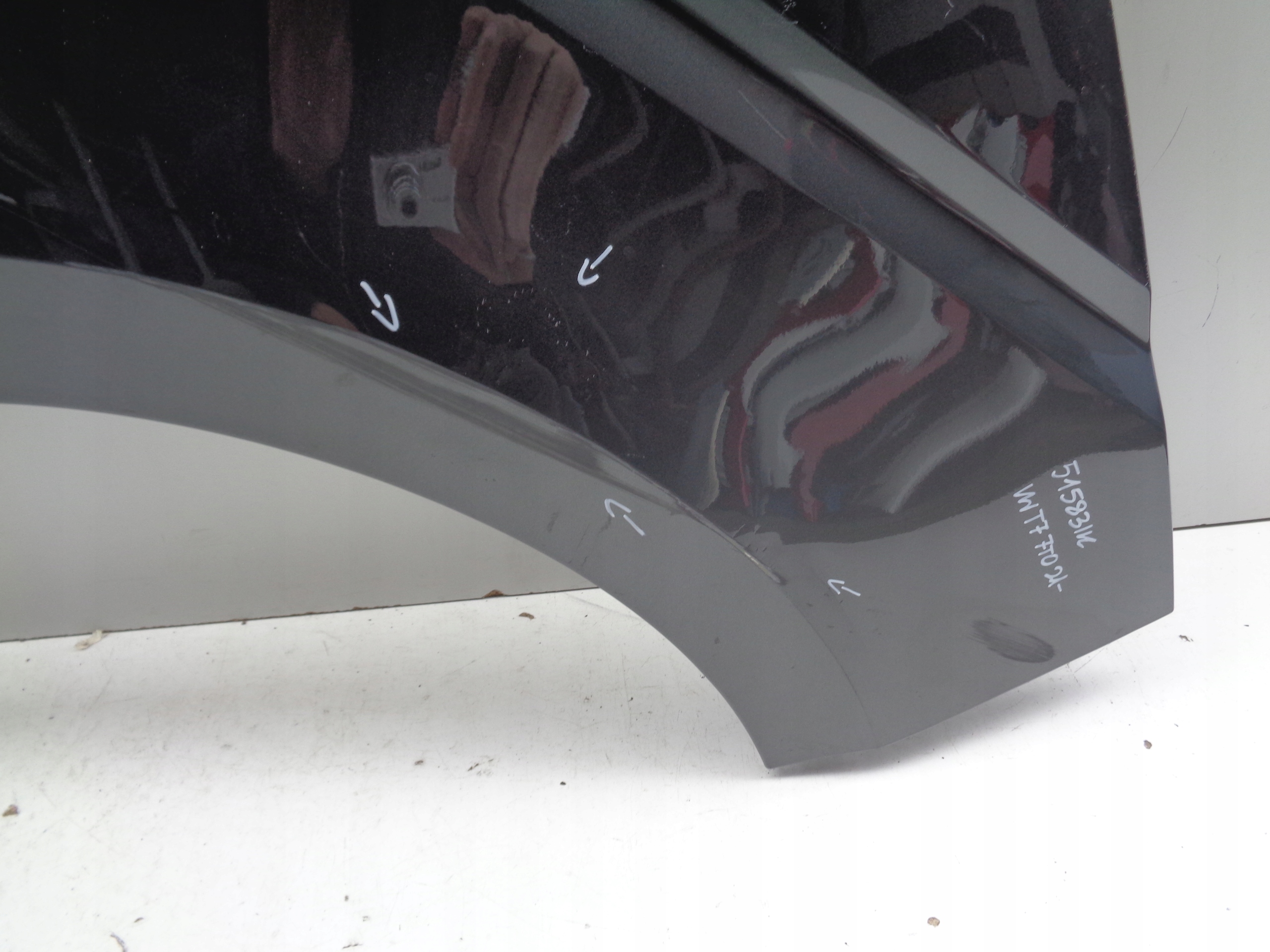 fender right front VW T7 7T 7T0 21- NR 51583