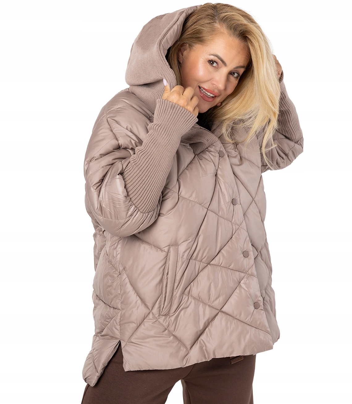 Dámská prošívaná Zimní bunda oversize s kapucí Diamond Agrafka M