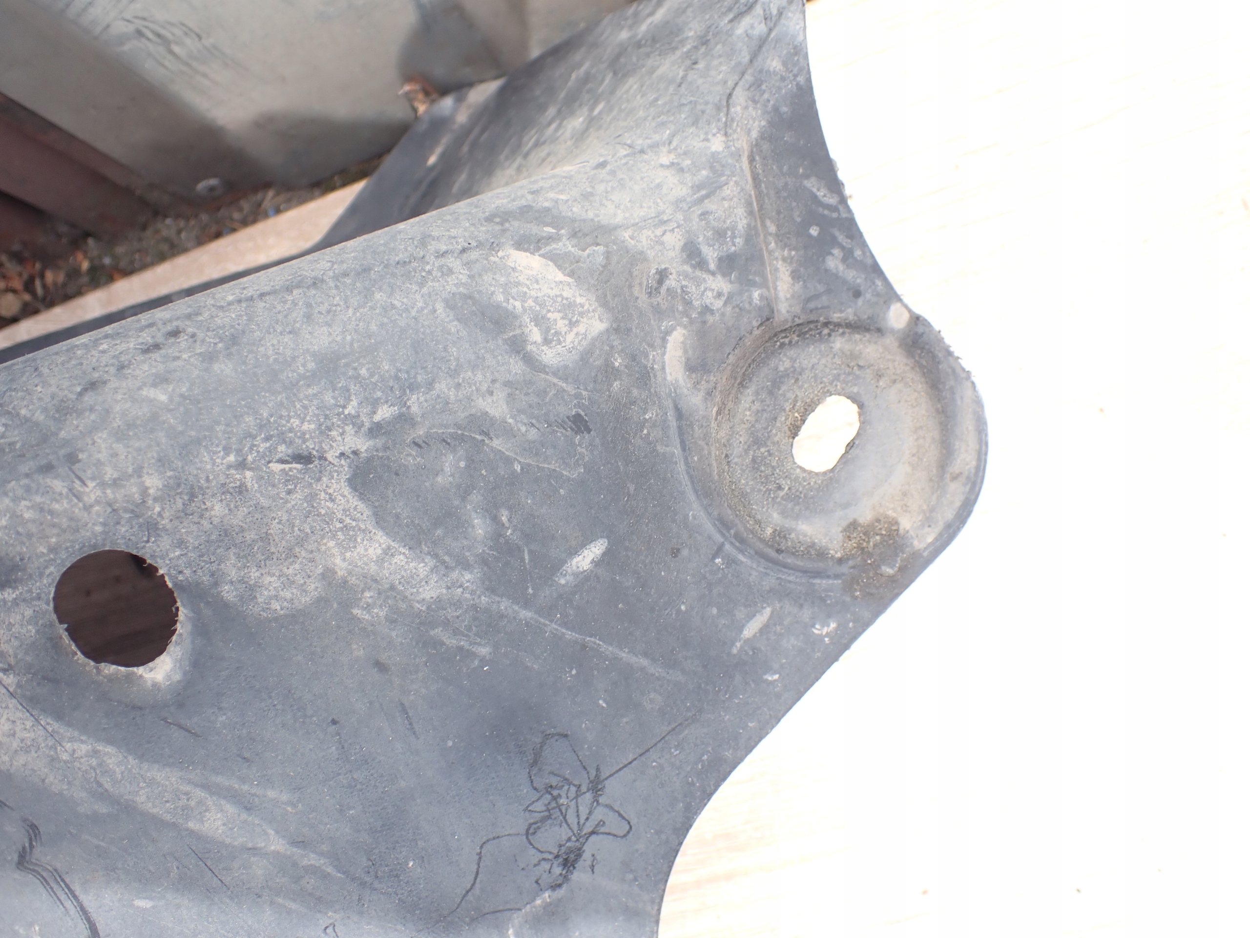 Blende Abdeckung untere abdeckung Unterfahrschutz 8K0825219A AUDI A4 B8 07-15