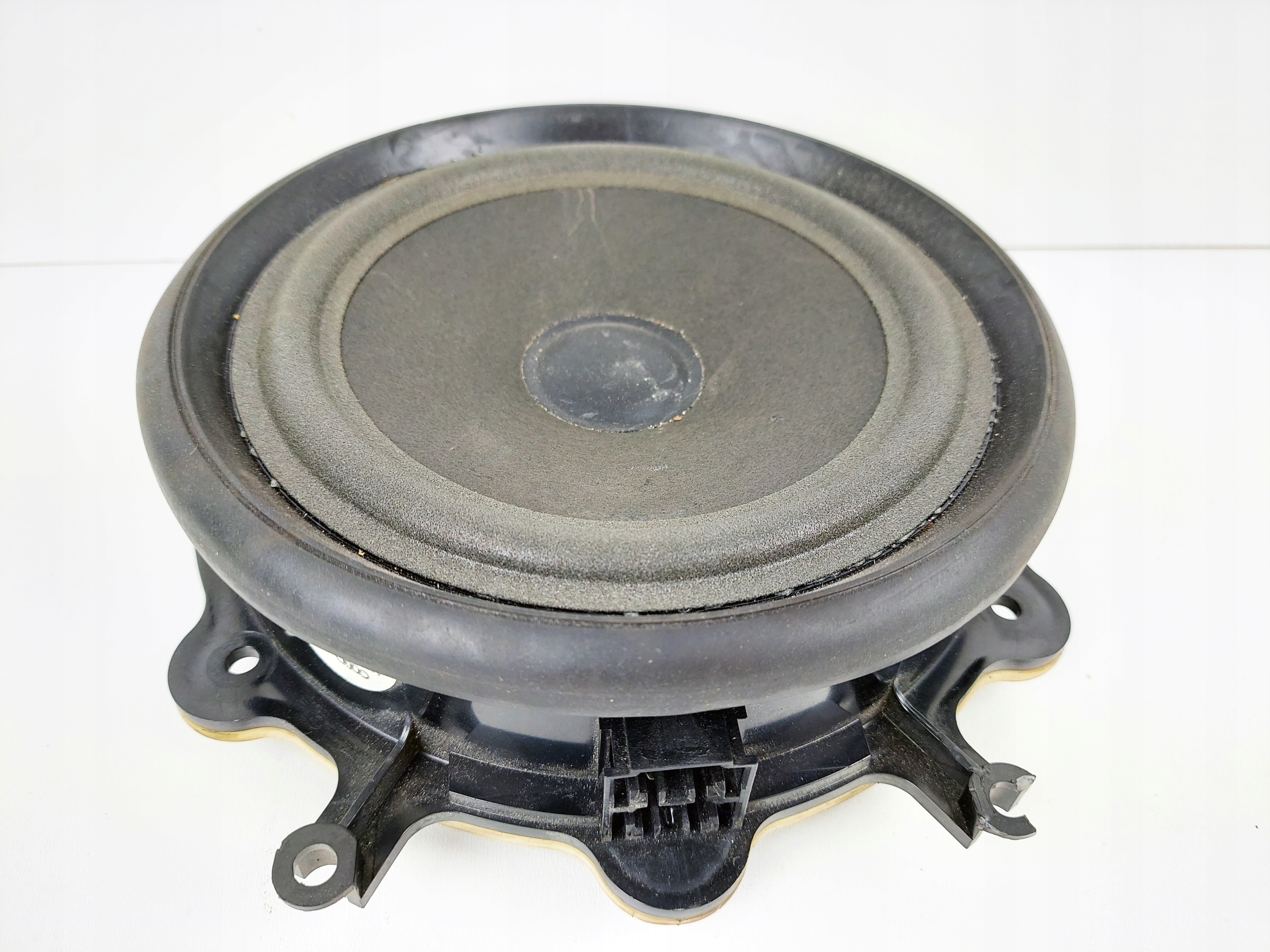 AUDI A4 B6 B7 speaker door 8E0035411