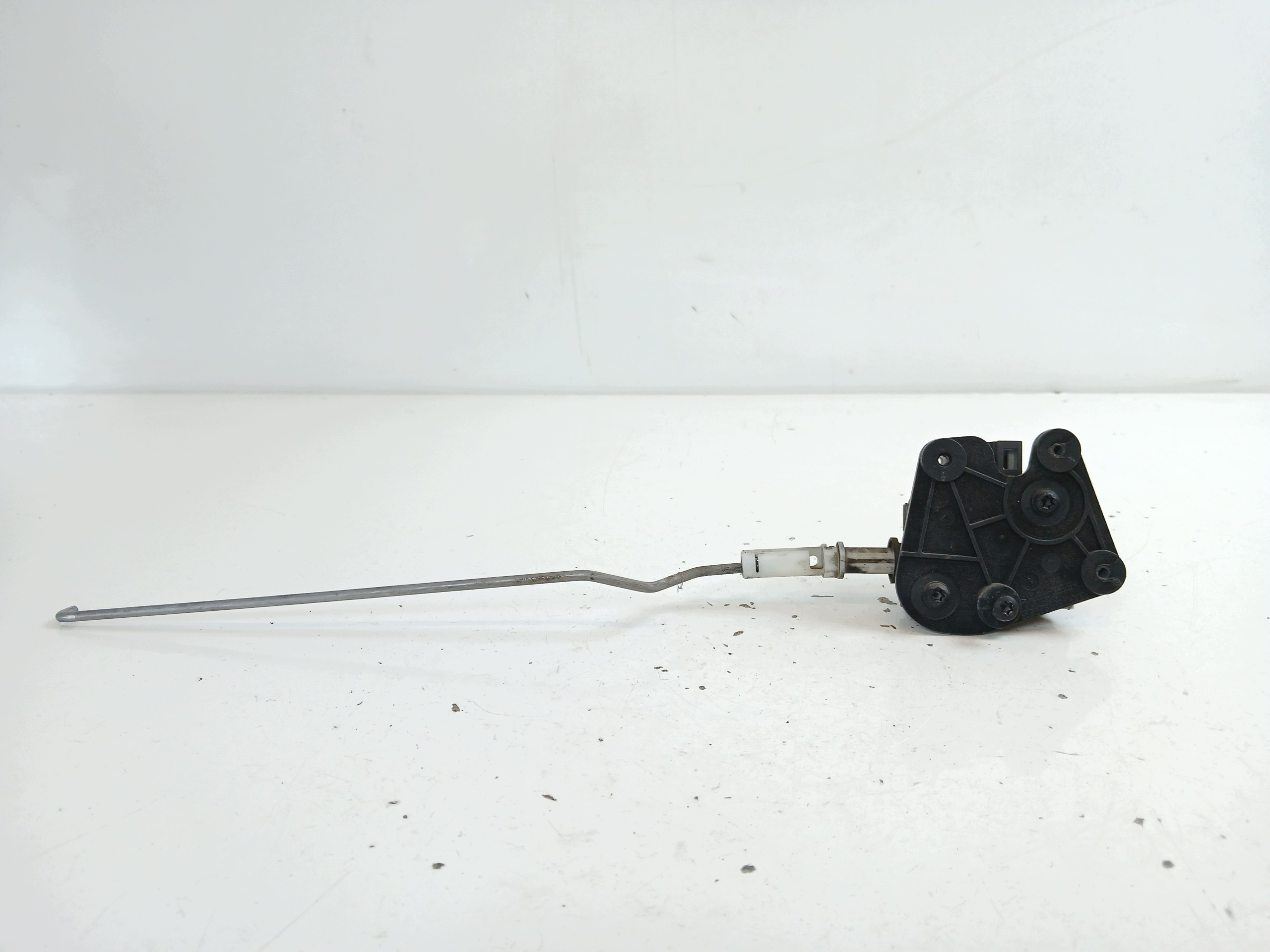 AUDI A6 C5 damper bonnet boot 8E9827833