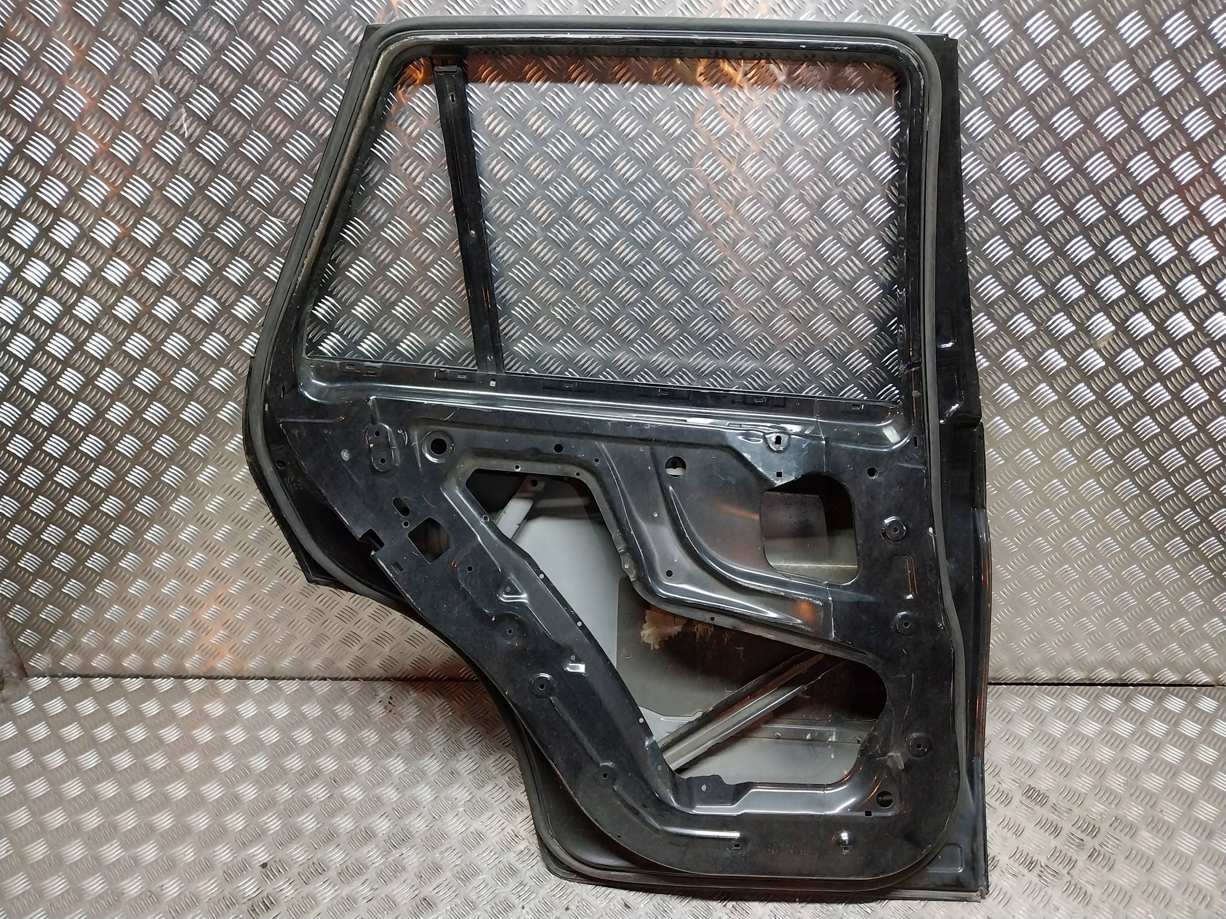 door rear part left BMW X5 E70 06