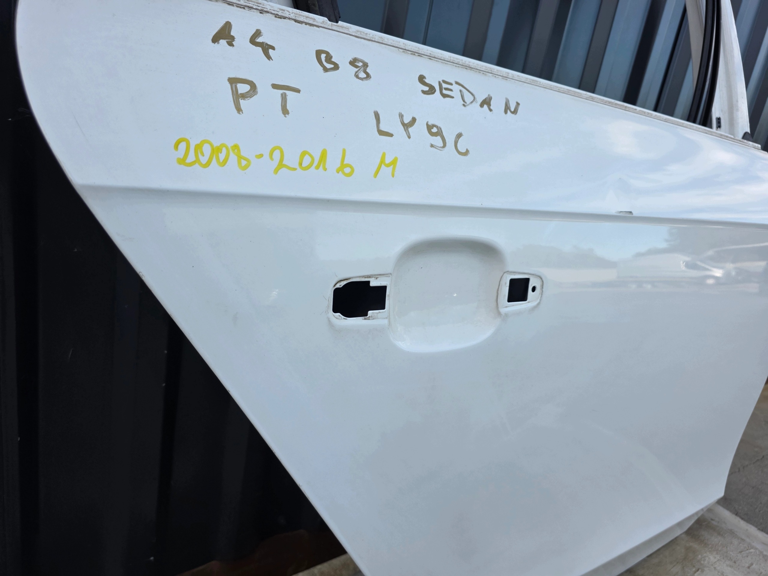 door right rear part AUDI A4 B8 LY9C sedan * 2008-2016 !!