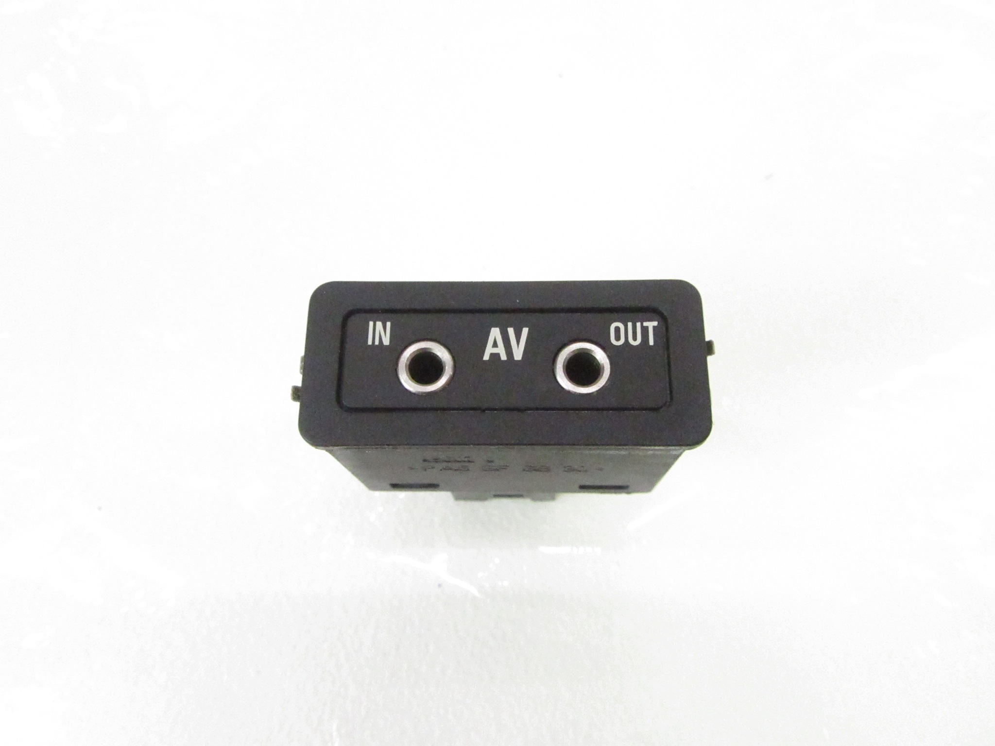 adapter prekidač IN AV OUT BMW e38 e53 e60 e61