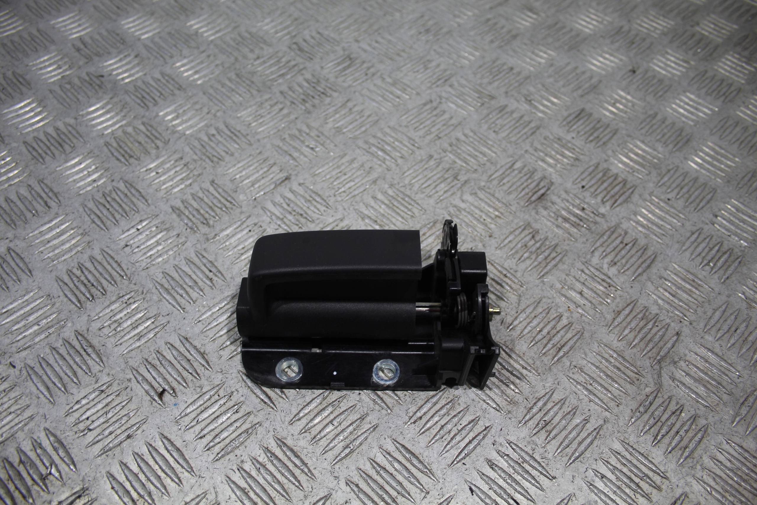 handle door left rear part VW SHARAN II 2 7N0 7N