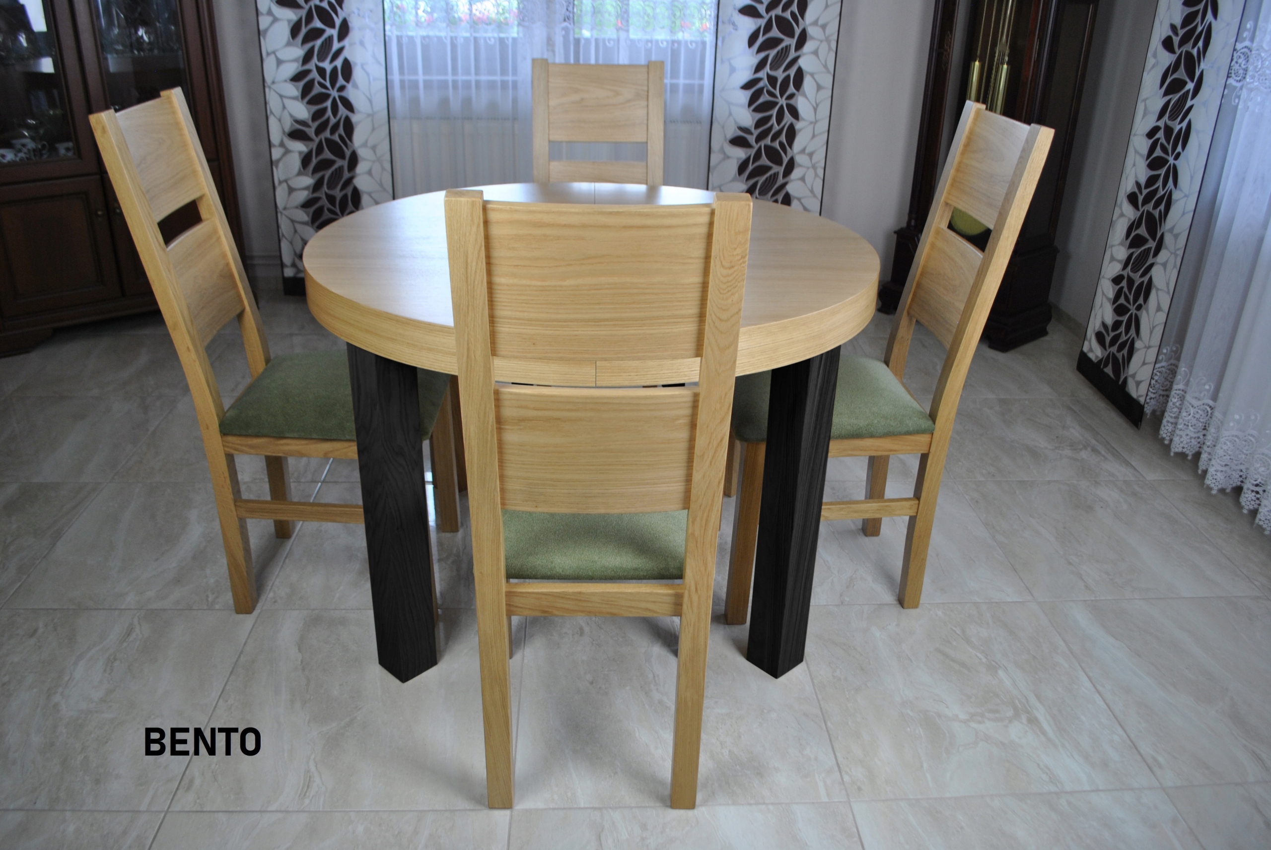 STÓŁ ROZKŁADANY OKRĄGŁY DĘBOWY 110/260 SALON JADALNIA KUCHNIA Kolor blatu dąb naturalny