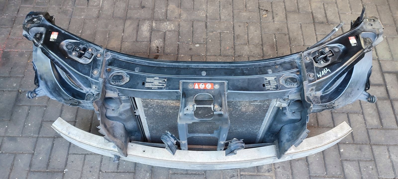 support panel for radiators pillar iron radiator Mercedes W164 ML 3,5 petrol