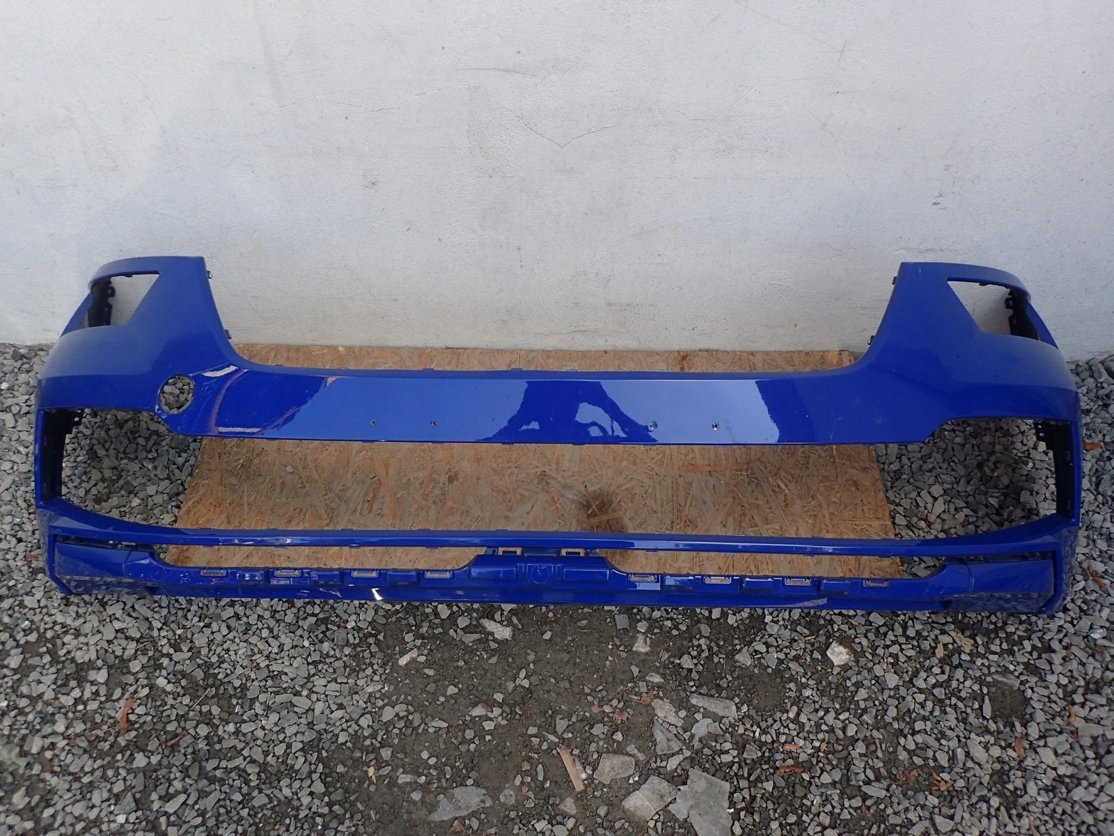 bumper front front SKODA KAMIQ 568 NW4 2019
