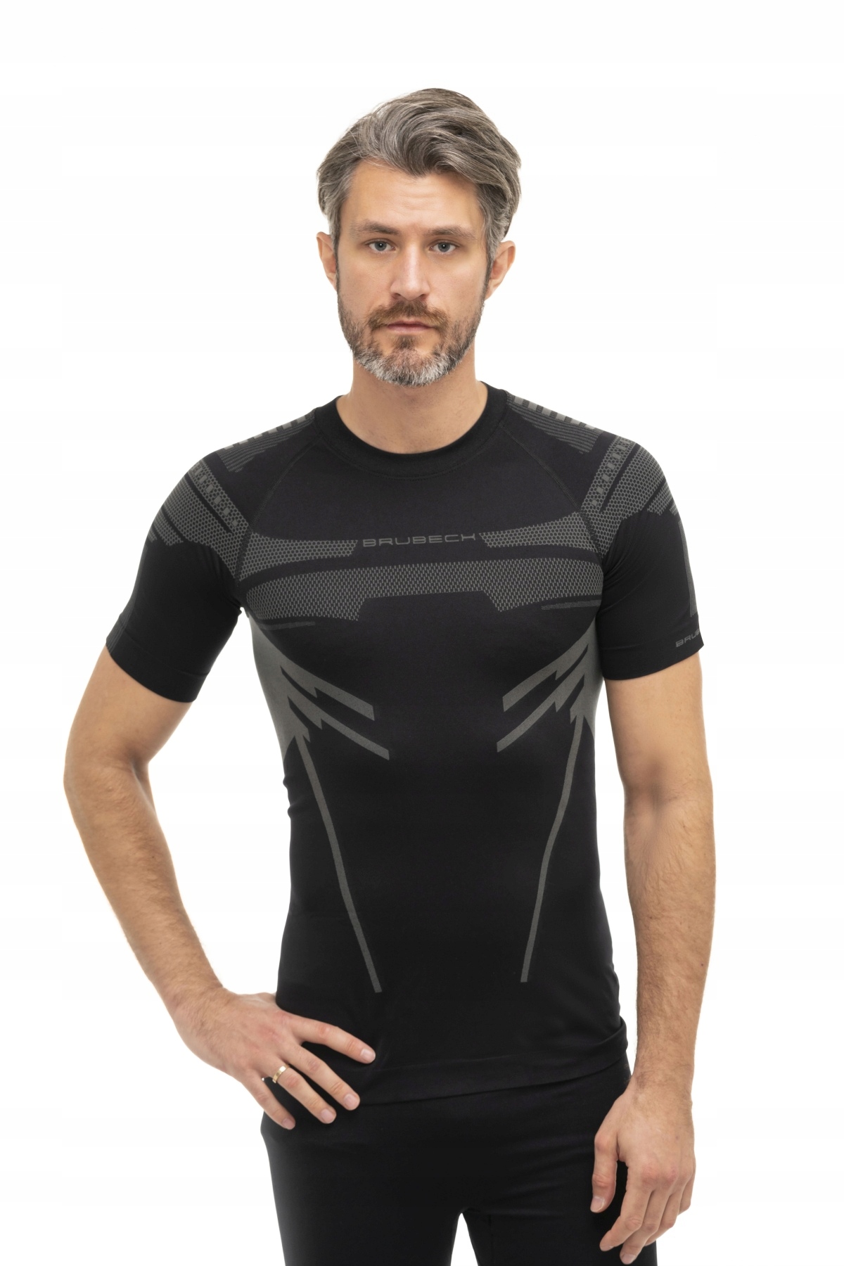 SPORTOWA KOSZULKA TERMOAKTYWNA MĘSKA BRUBECK XL Dekolt okrągły