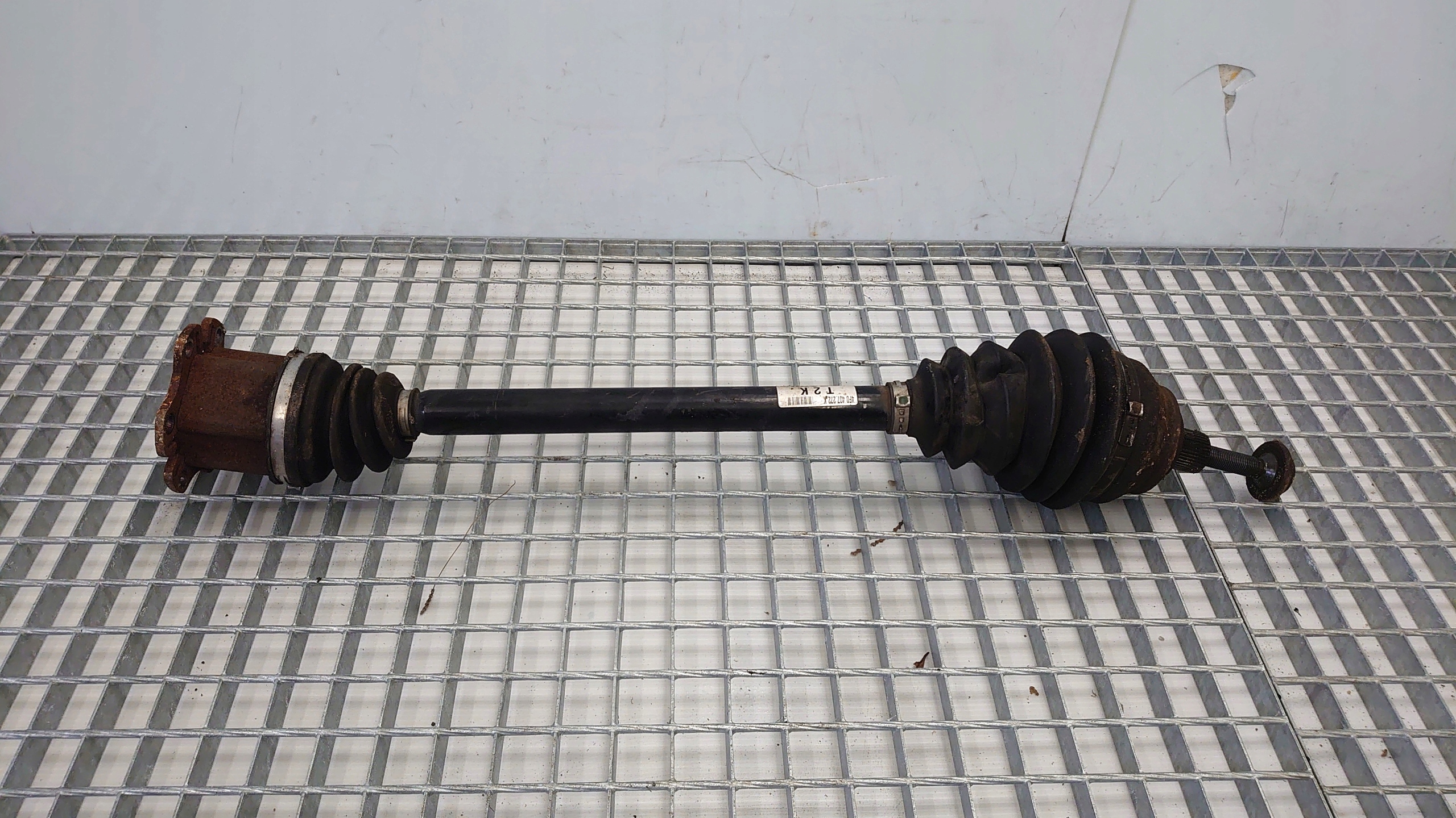 AUDI A6 C6 semi-axis right 4F0407272K