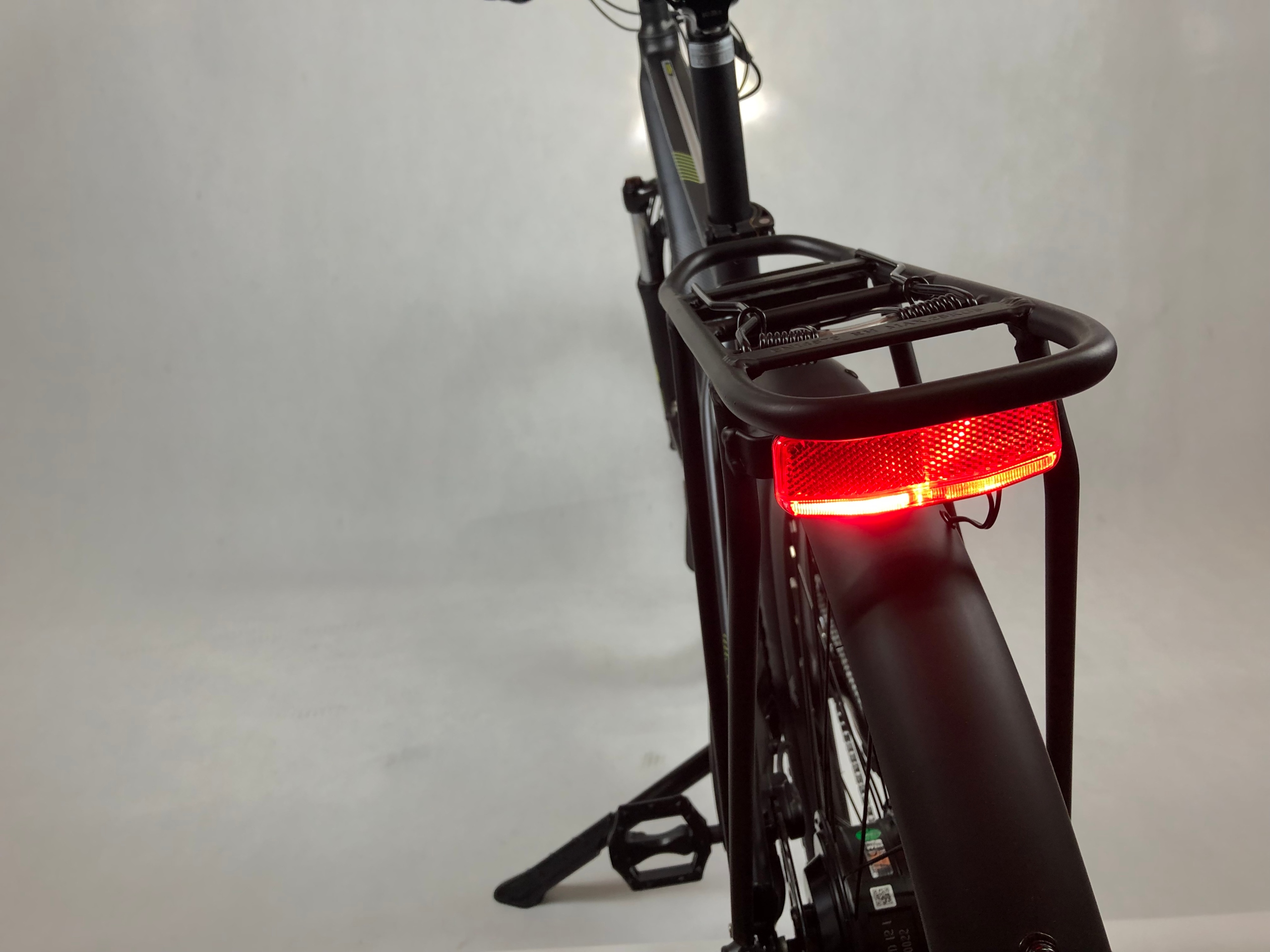 Rower elektryczny Bolt Ebike Energy Samsung Polski Amortyzacja przód