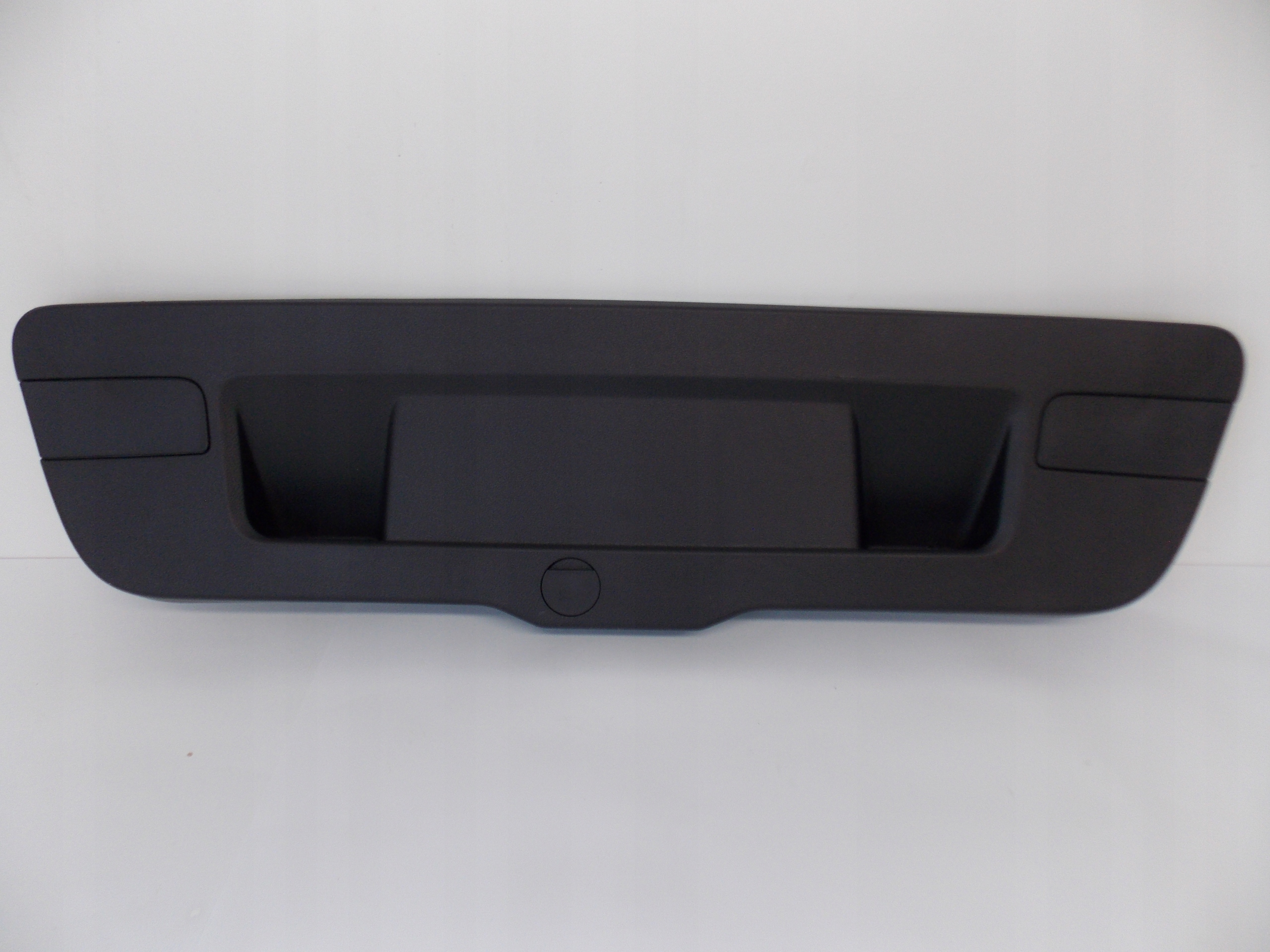 ОБИВКА ЗАДНЕЙ КРЫШКИ VW JETTA 5C 5C6867605B