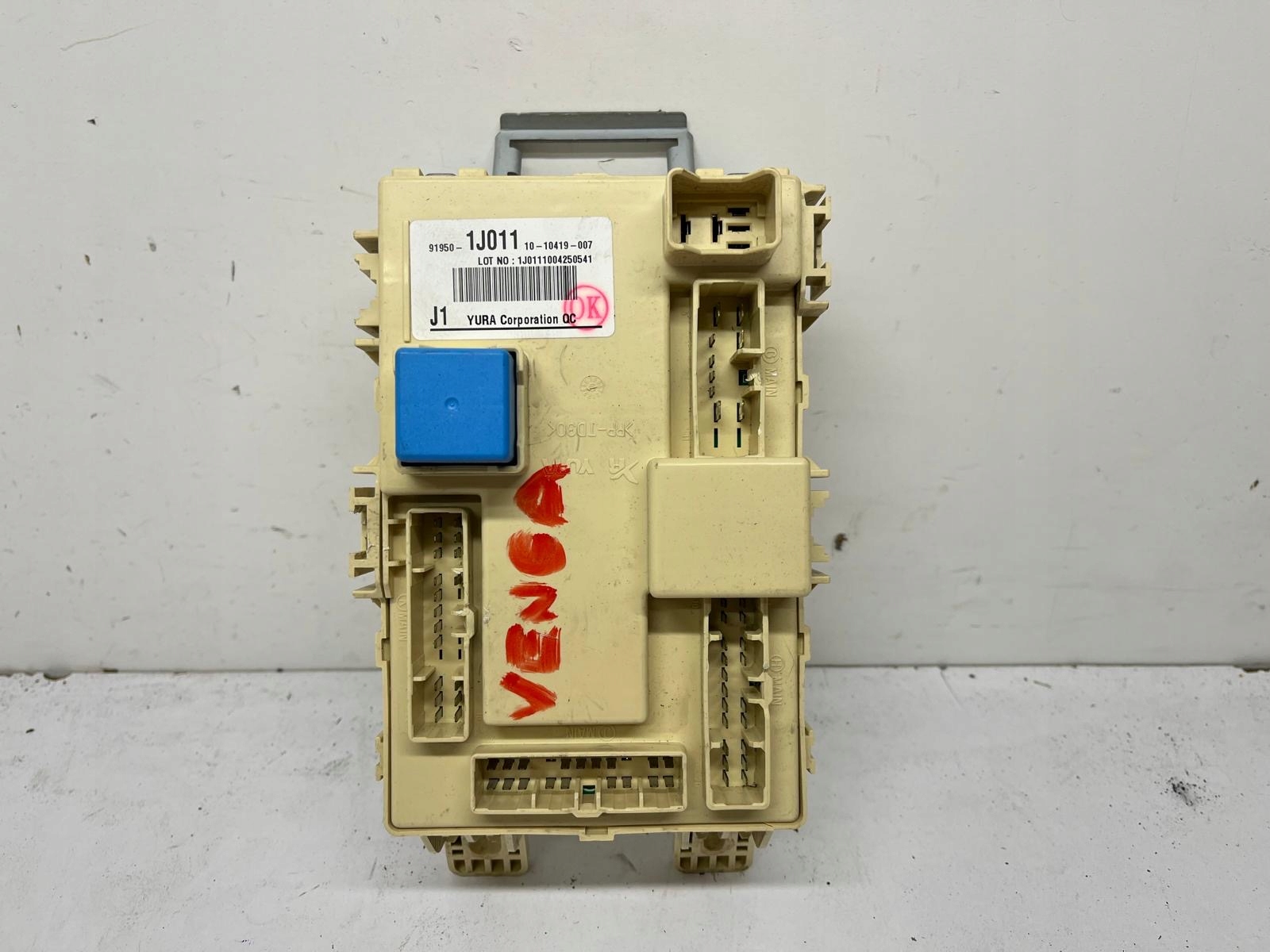 KIA VENGA Module fusibles Module BSI 91950-1J011 2009