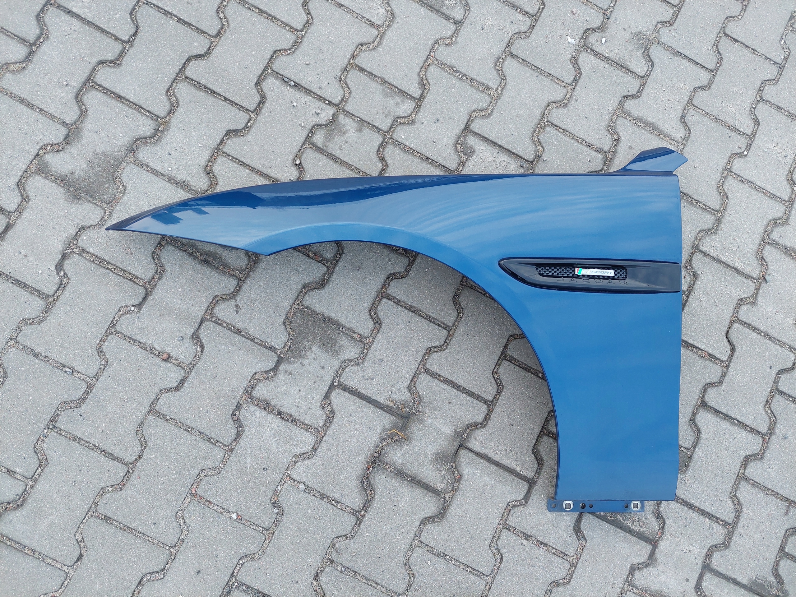 fender front front right R-SPORT JAGUAR XE X760 JAC