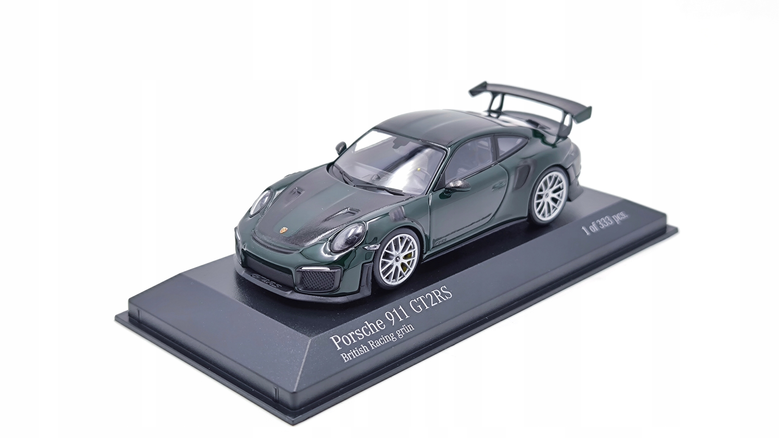 Porsche 911 GT2RS 2018 1:43 Minichamps 413067287