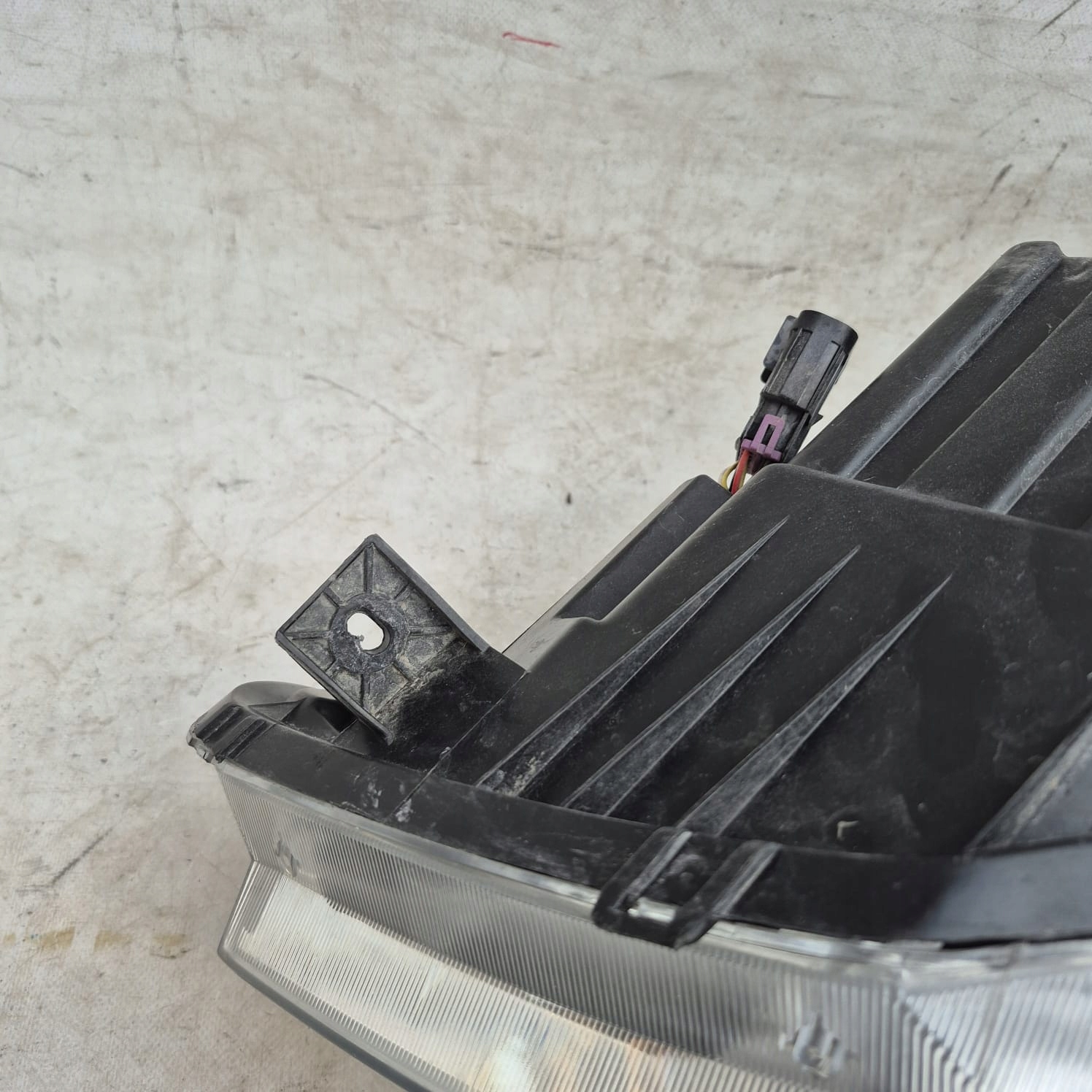 MAXUS EV30 DELIVER 3 III 2019- light left front front SV71-HL010L