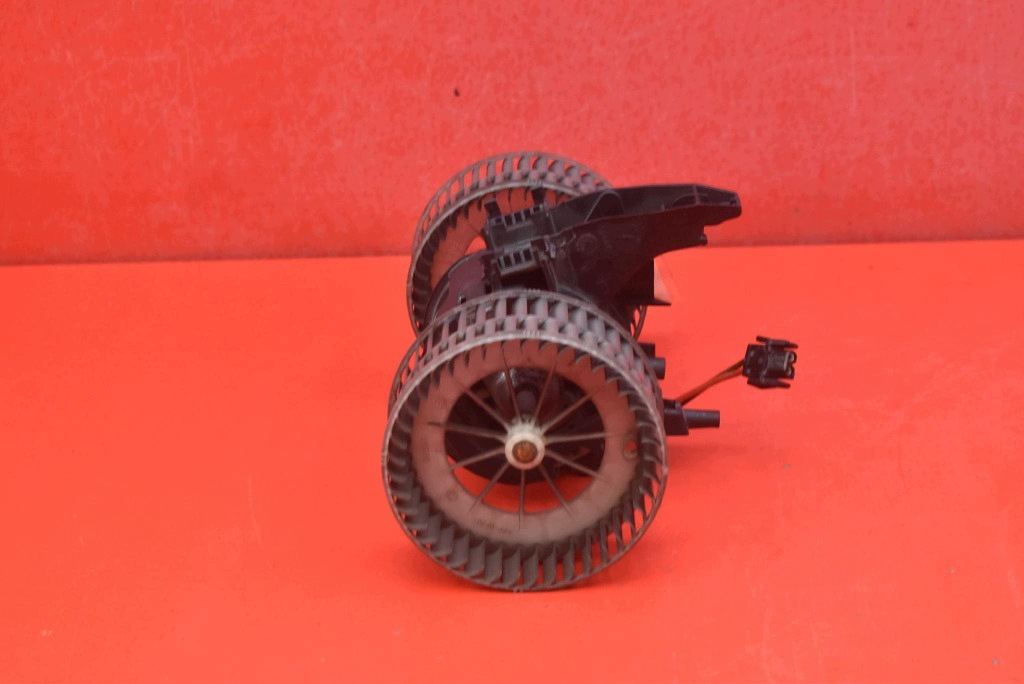 DMUCHAWA Lüfter des lüfters EU 95365 BMW E60 E61 07-10