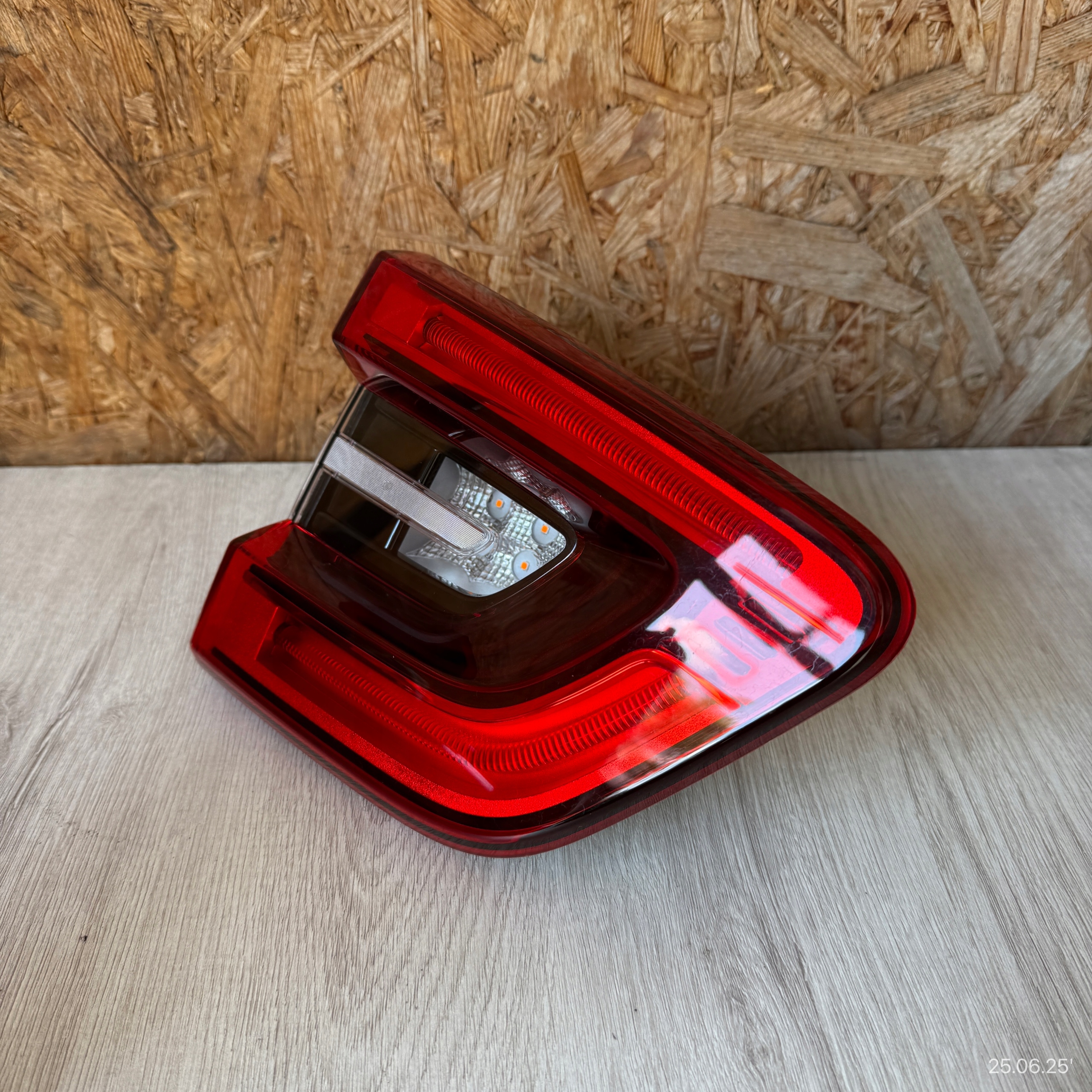 light rear left bonnet RENAULT KADJAR LIFT LED 265553530R