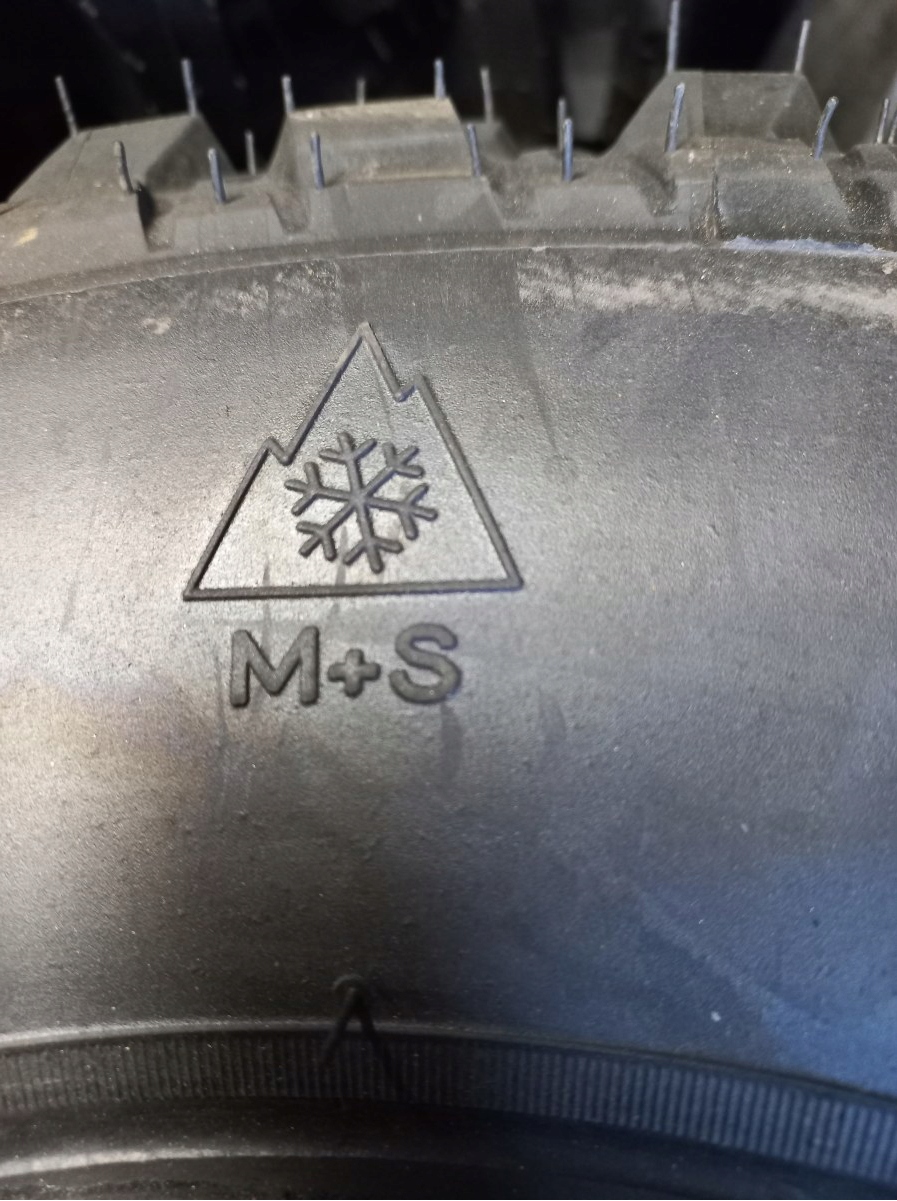 OPONY TERENOWE 4X4 195/80R15 DAKAR OFF-ROAD Profil opony 80