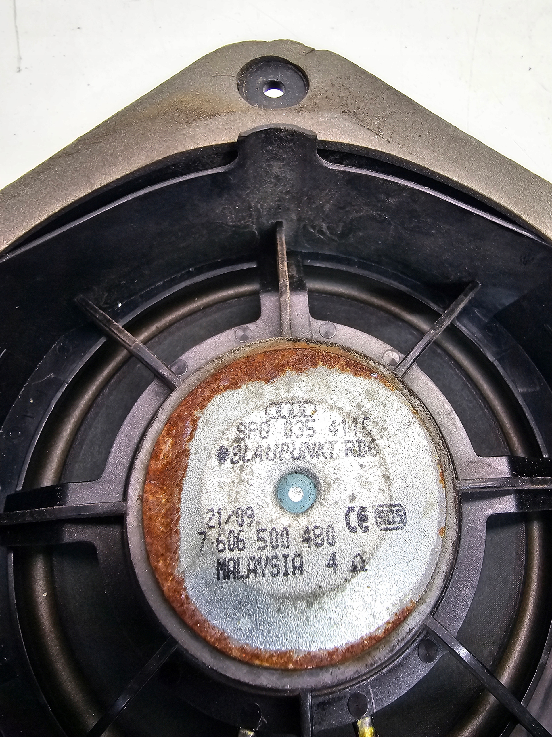 Lautsprecher Tür vorne oder heck AUDI A3 8P LIFT 8P0035411C