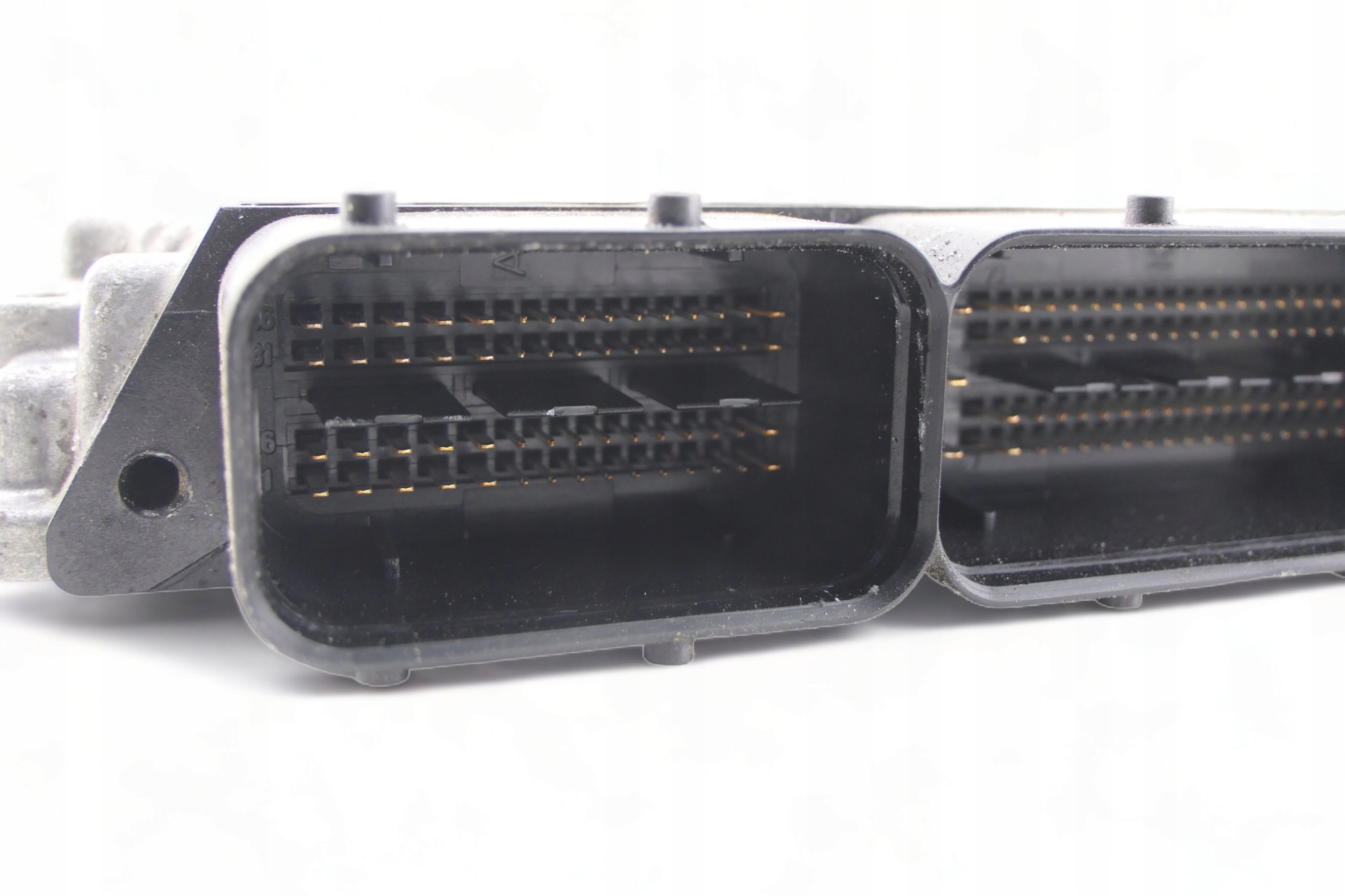 control unit of the engine OPEL INSIGNIA A 2.0CDTI 55590420