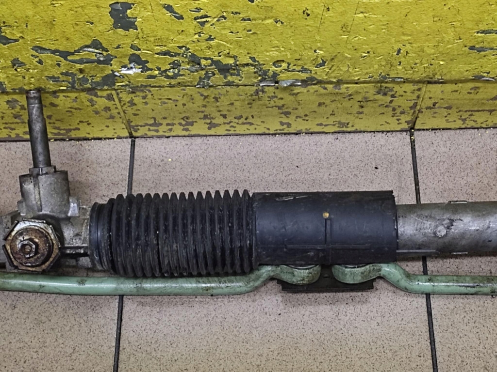 OPEL ASTRA F servo control 90372611